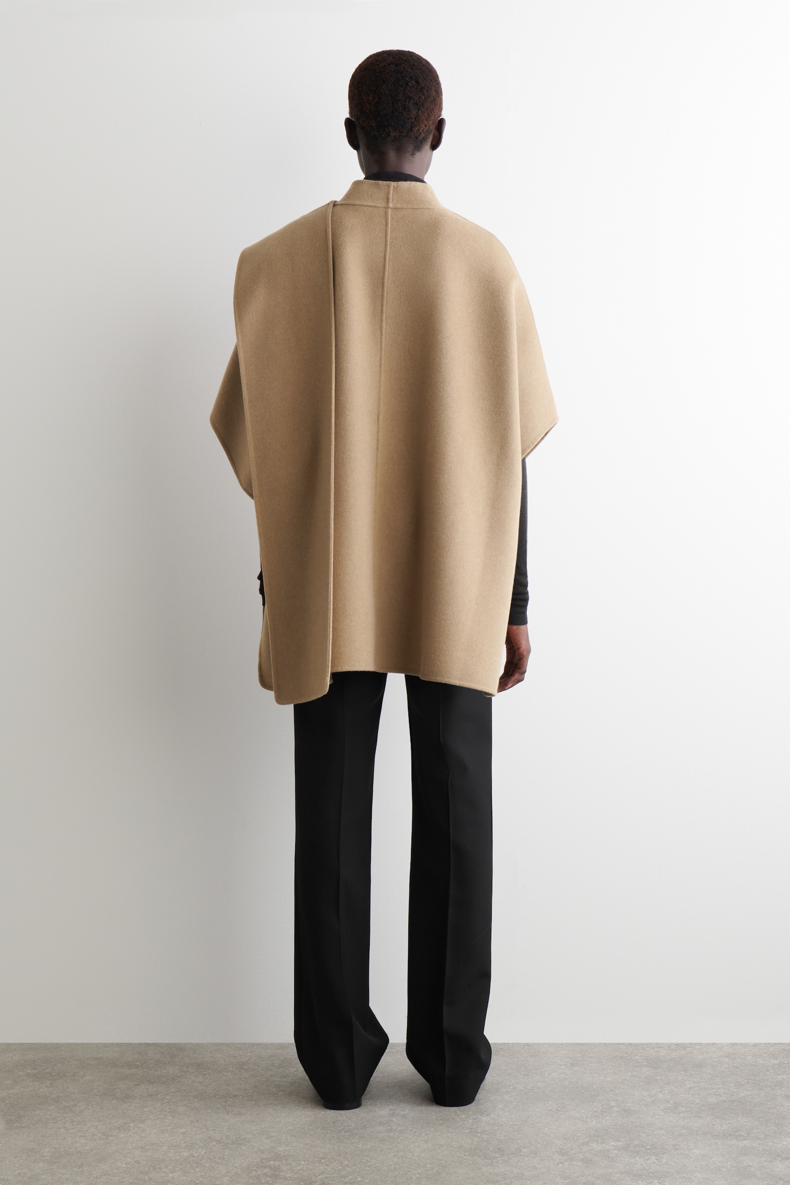 DOUBLE-FACED WOOL SCARF CAPE - BEIGE/DARK BROWN/BLACK - 6