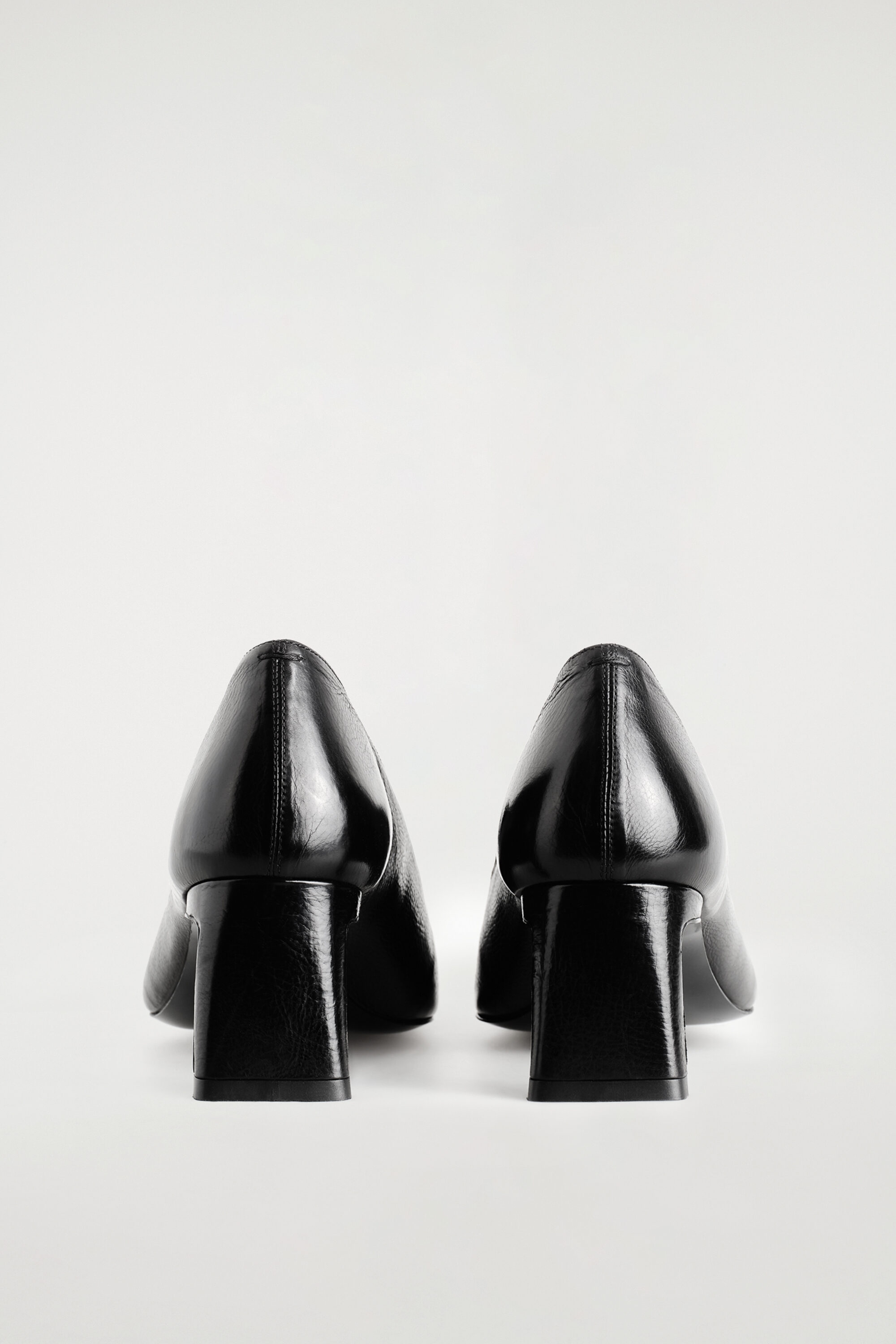 ANGULAR LEATHER HEELED LOAFERS - thumbnail 2