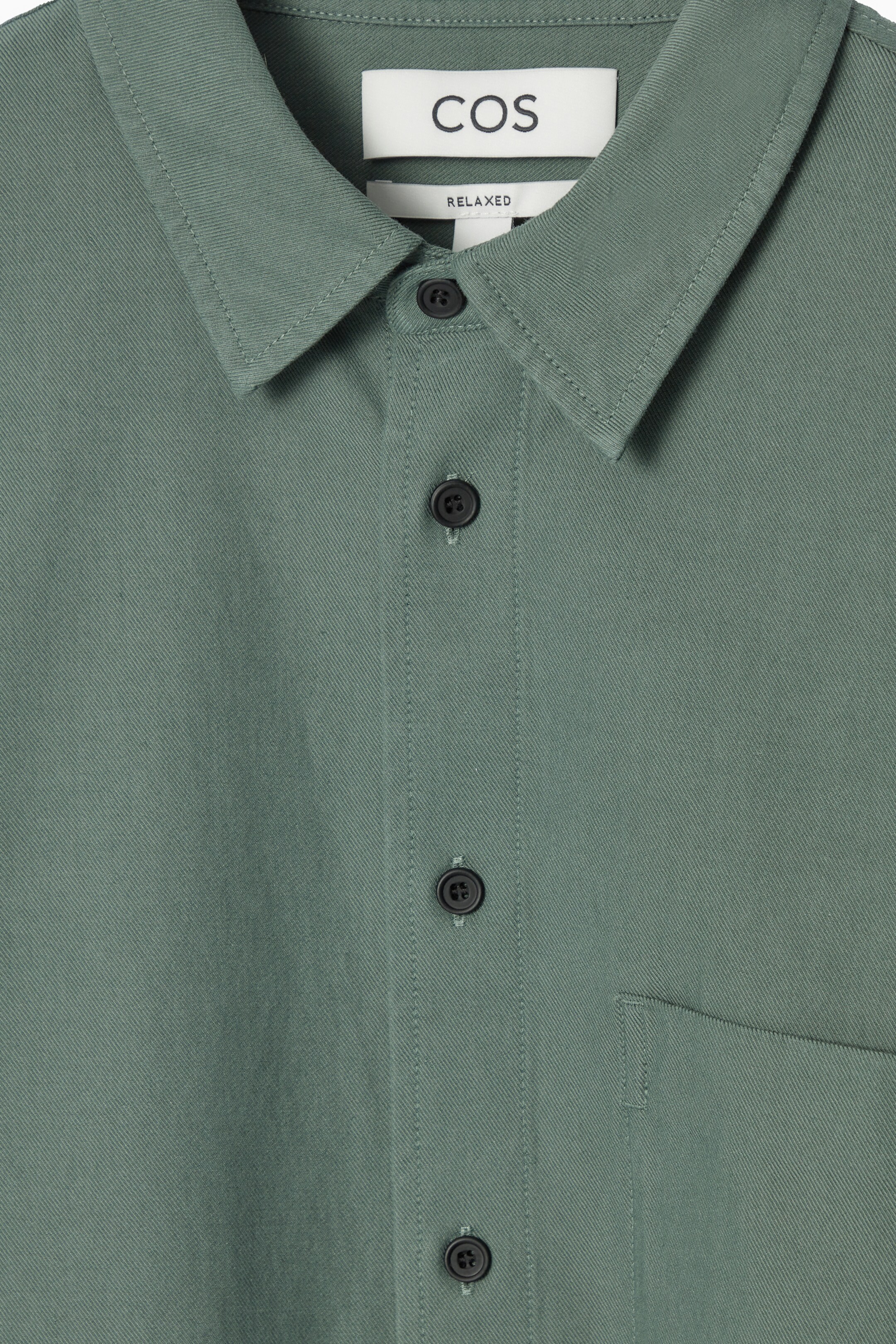 Visualizza immagine più grande: CAMICIA IN TWILL DALLA VESTIBILITÀ RILASSATA - VERDE SALVIA - UOMO | H&M IT 2