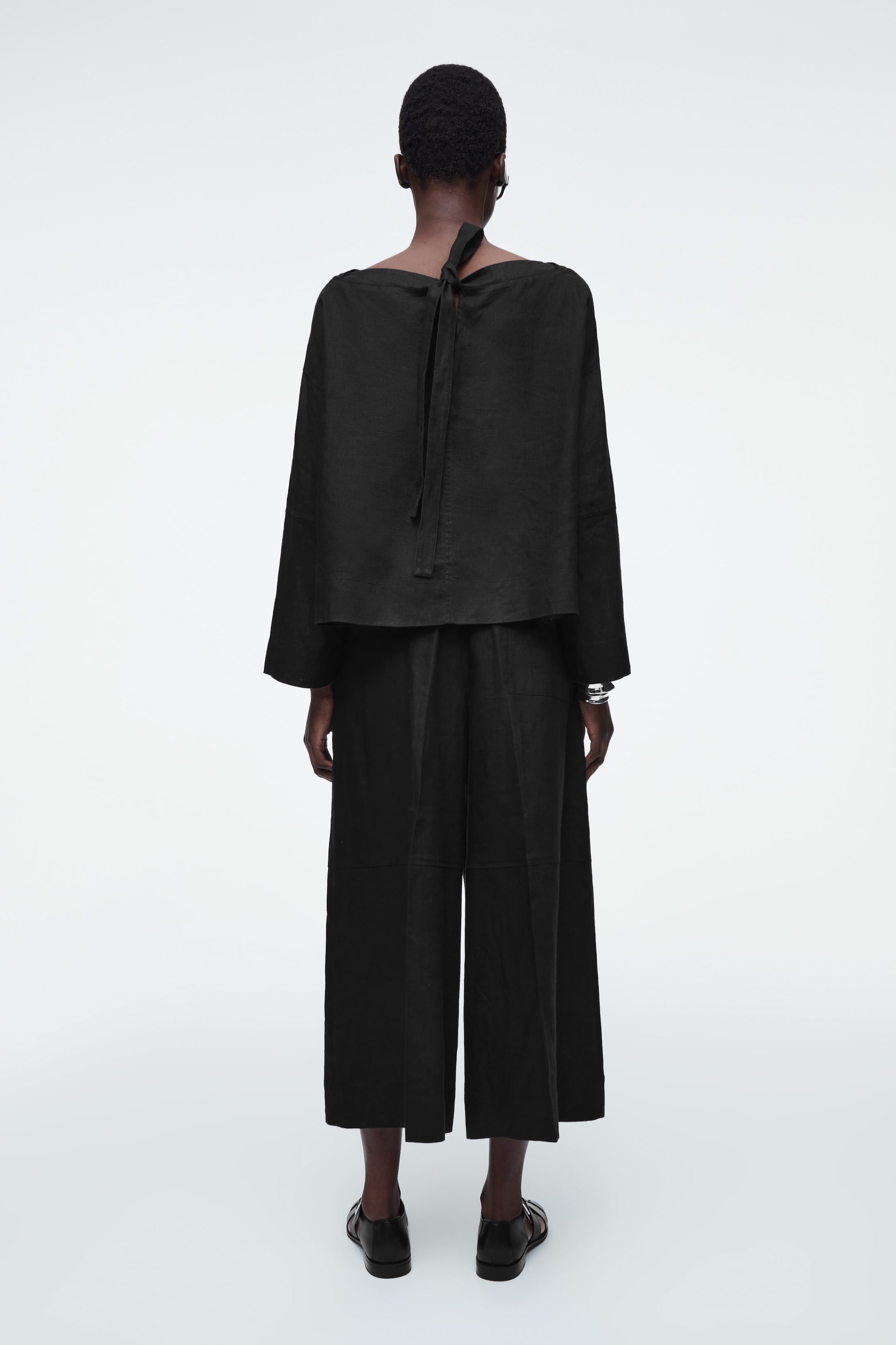 TIE-DETAIL LINEN BLOUSE