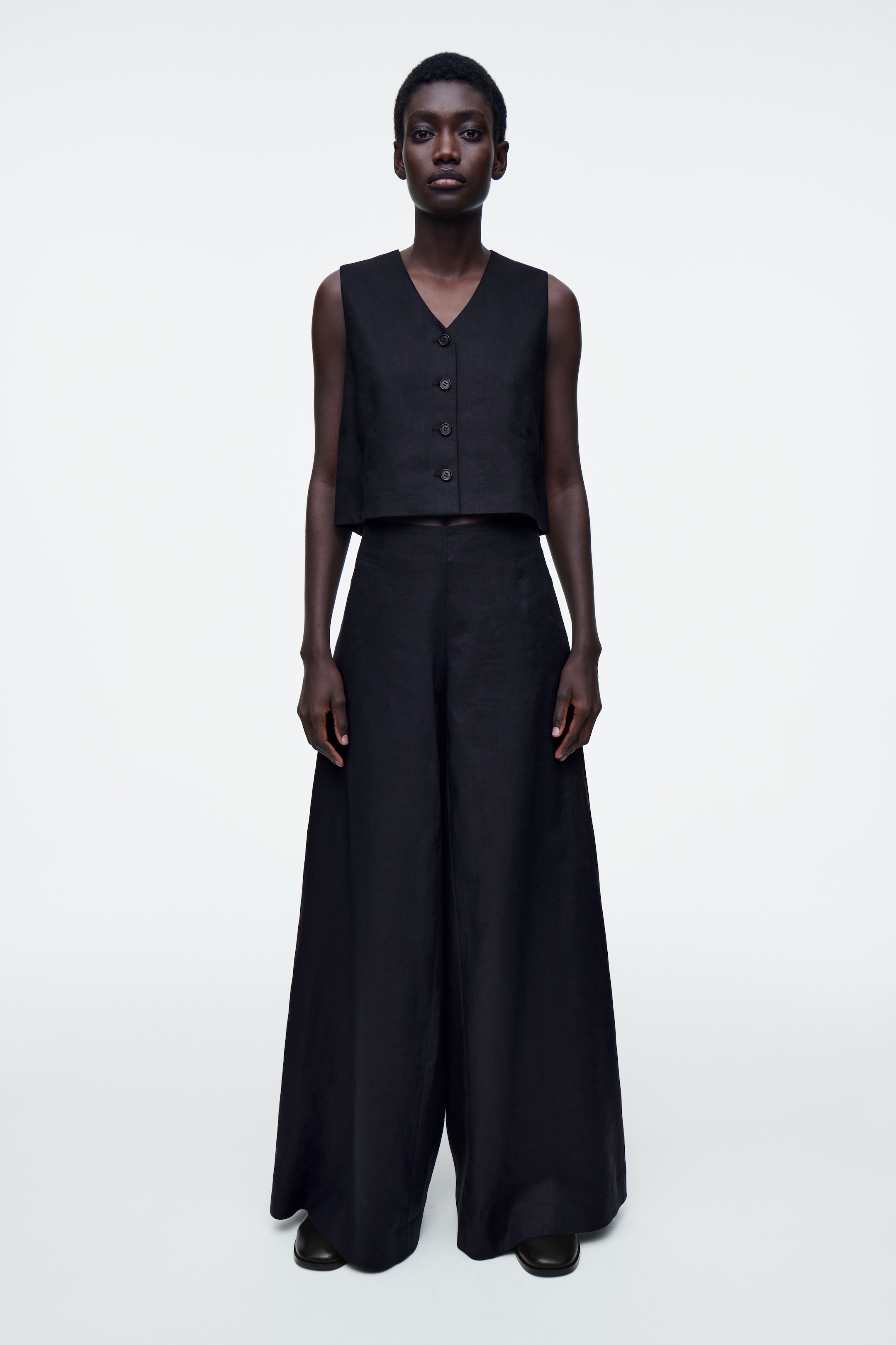 Vezi imaginea mai mare: Pantaloni largi din in - MARINĂ - FEMEI | H&M RO 1