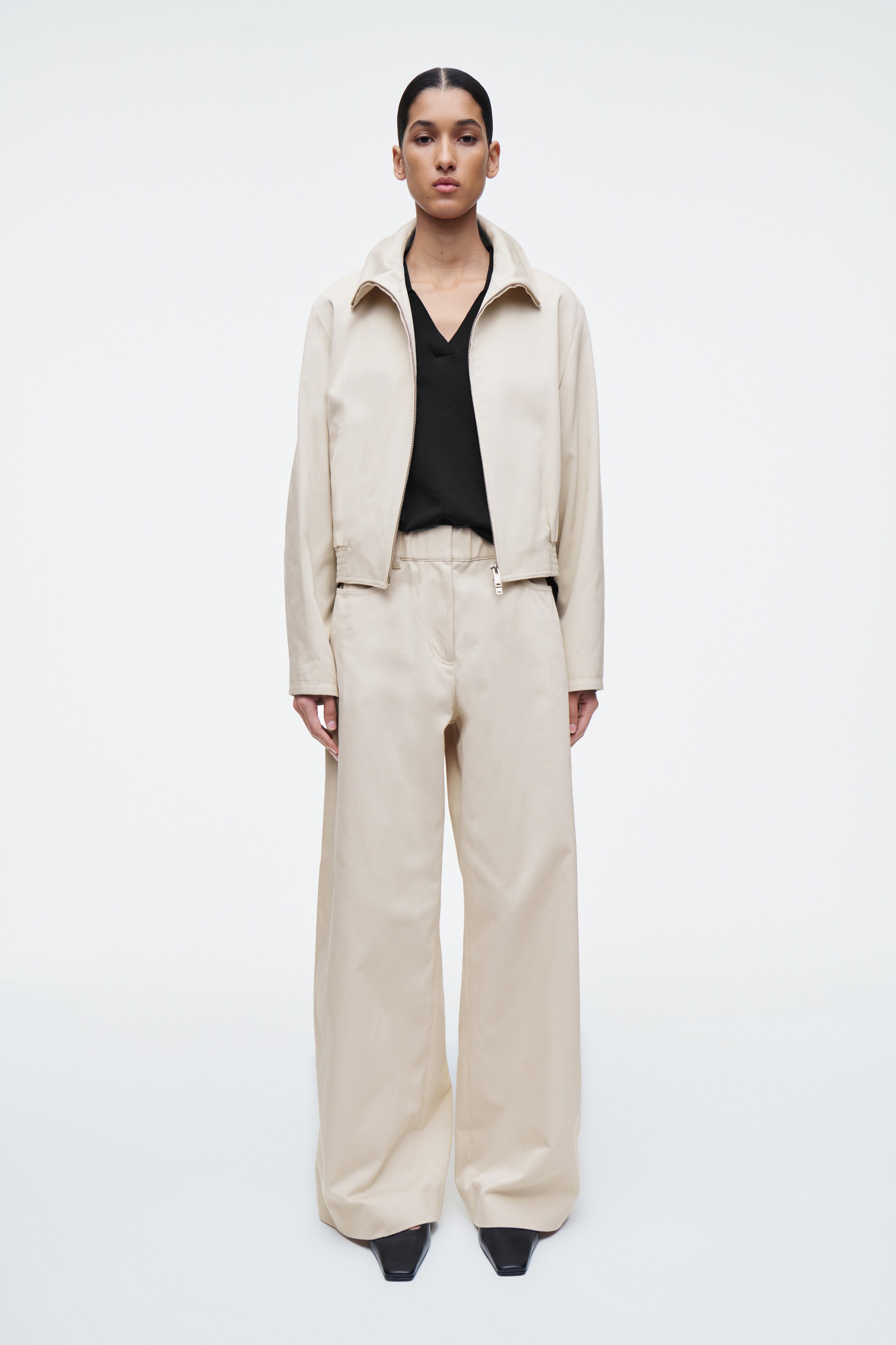 Zobrazit větší obrázek: PÓLOKOŠILE Z PLETENÉHO HEDVÁBÍ - ČERNÁ - ŽENY | H&M CZ 3