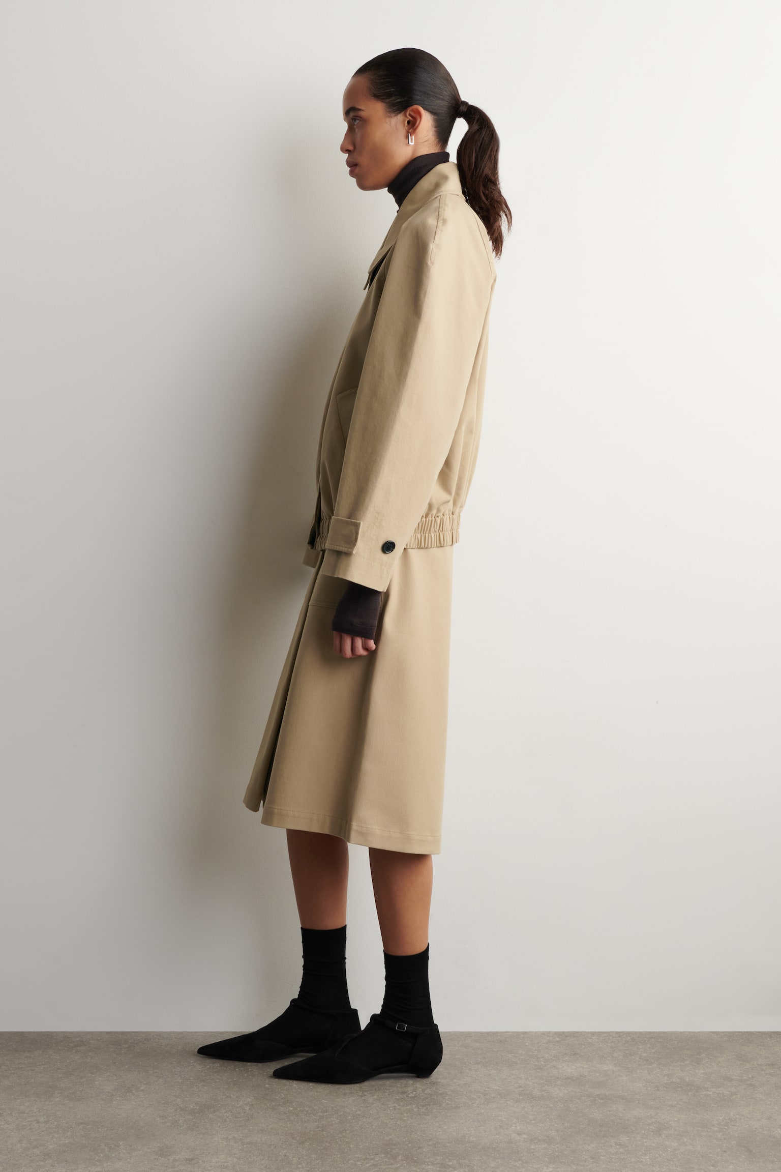 ROUNDED COTTON BLOUSON JACKET - בז' - 3