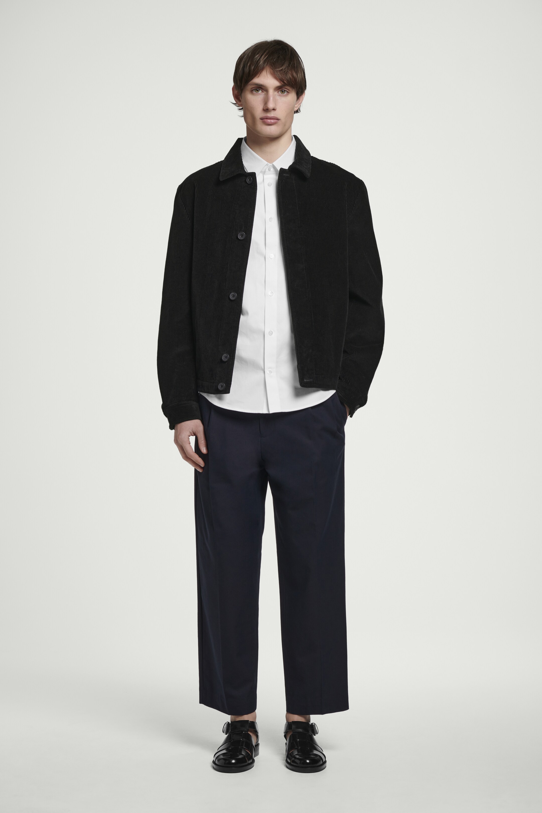 Grösseres Bild ansehen: LOCKERE HEMDJACKE AUS BAUMWOLLCORD - SCHWARZ - HERREN | H&M CH 3