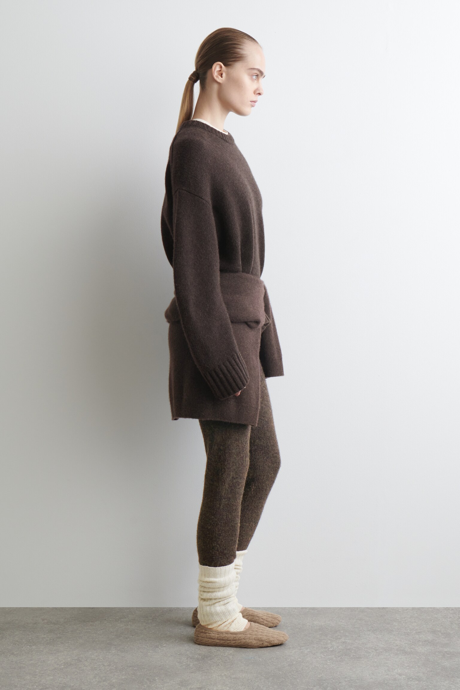 CABLE-KNIT SLIPPERS - BEIGE - 4