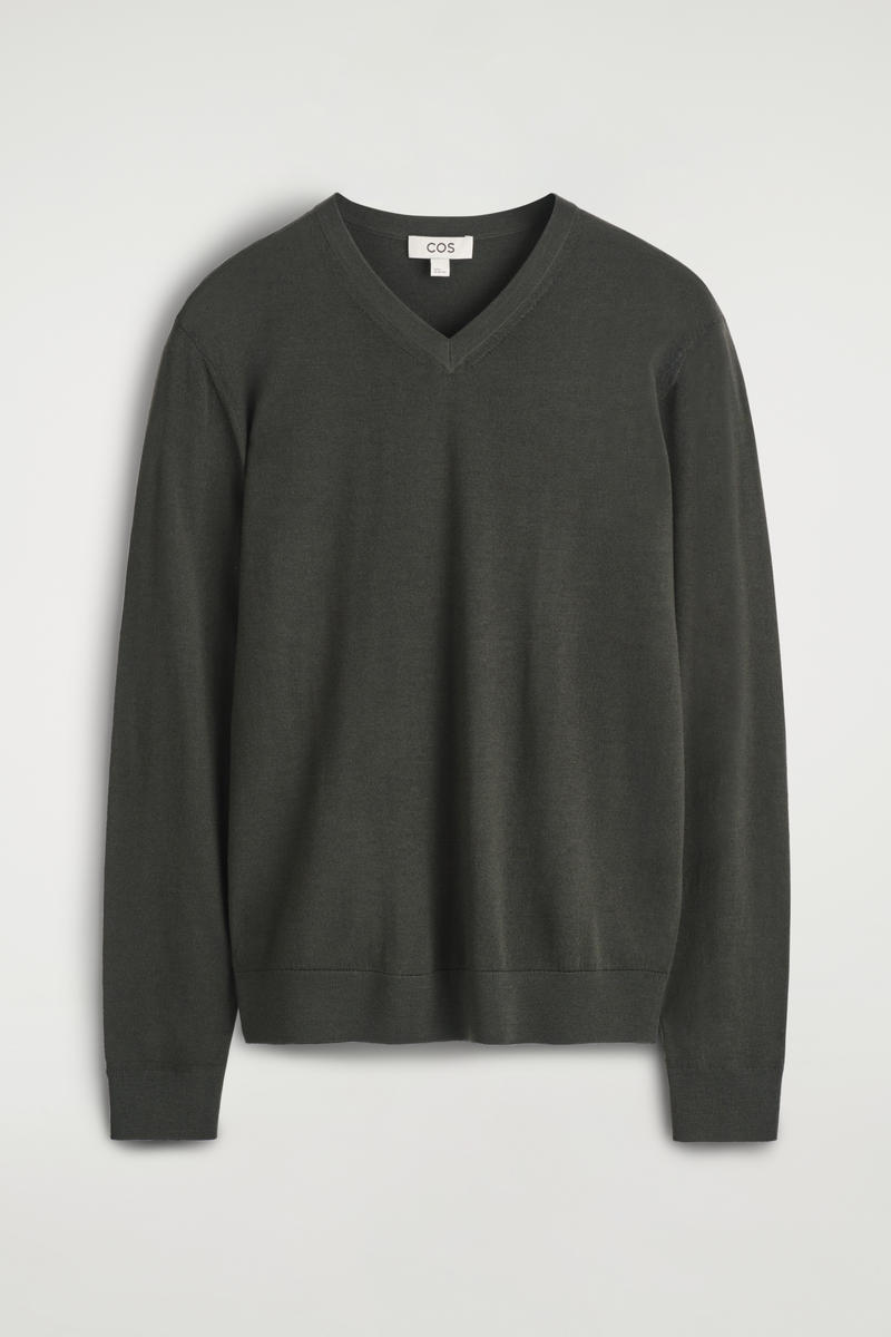 Cos Slim Merino Wool V-neck Sweater In Green