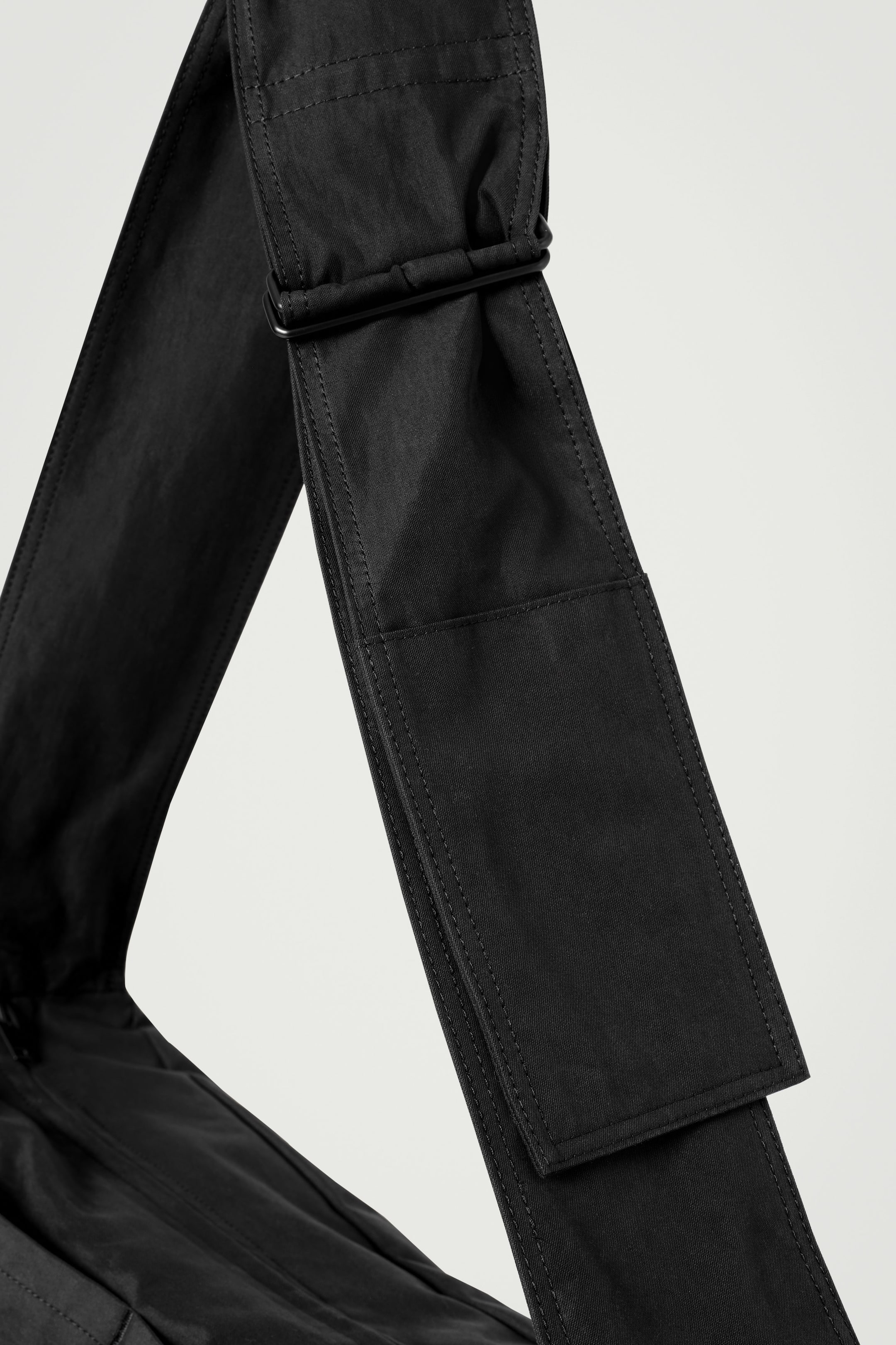 StillMedia/DescriptiveDetail