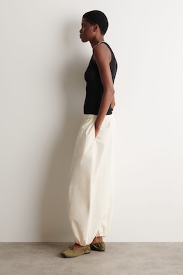 FLUID COTTON BALLOON PANTS — IVORY 3