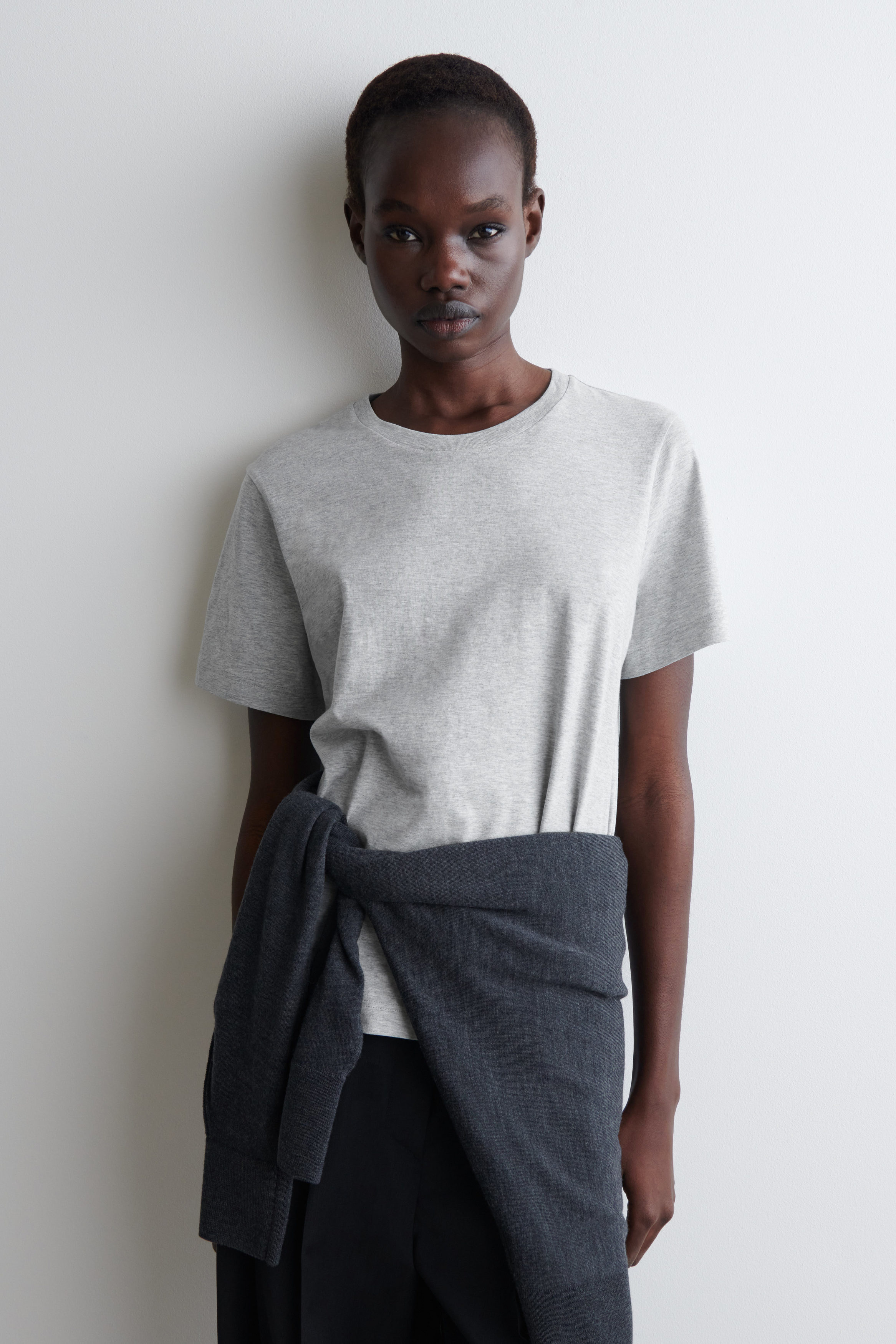 CREW-NECK COTTON T-SHIRT - GREY MÉLANGE | COS
