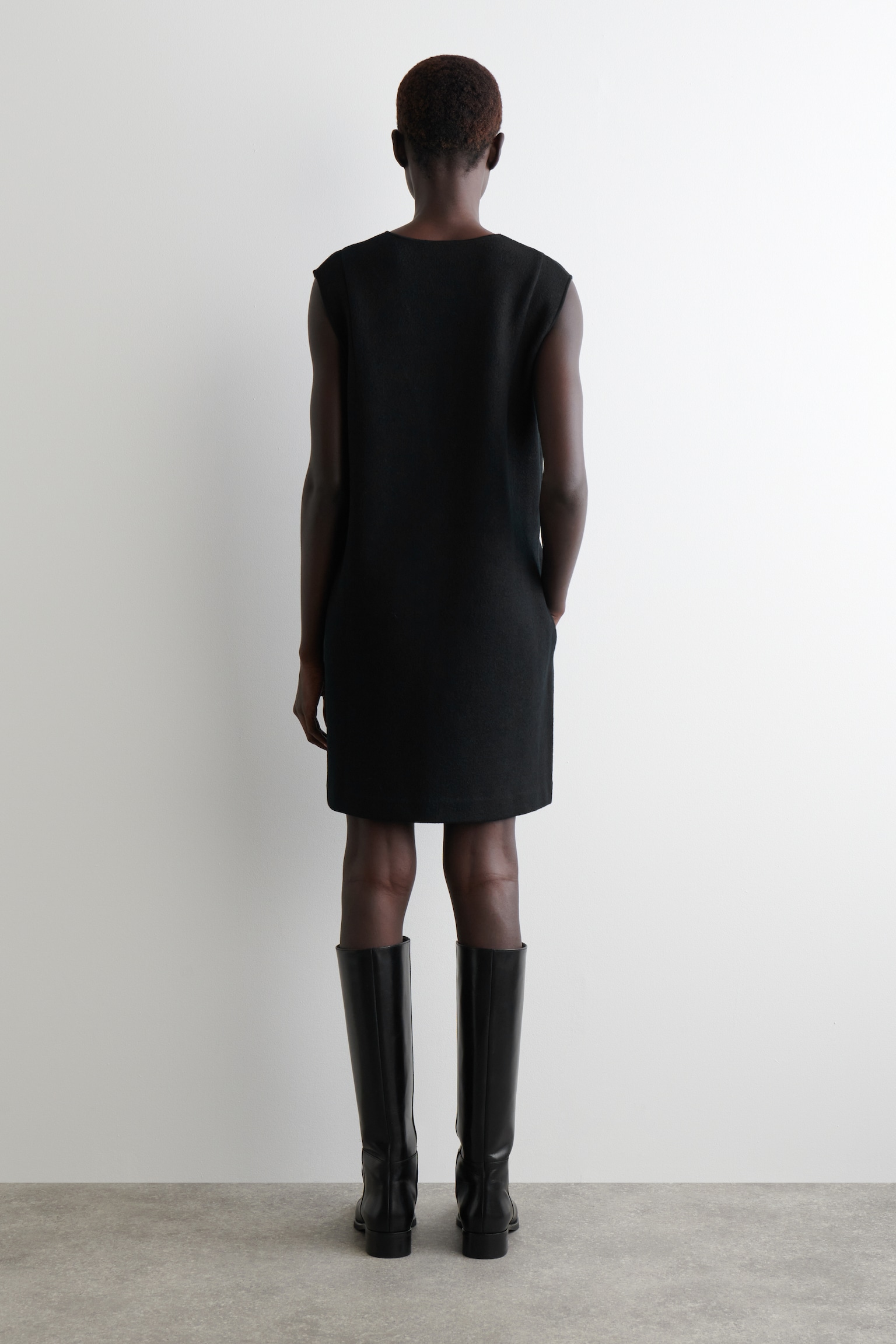 BOILED WOOL V-NECK MINI DRESS - BLACK - 6