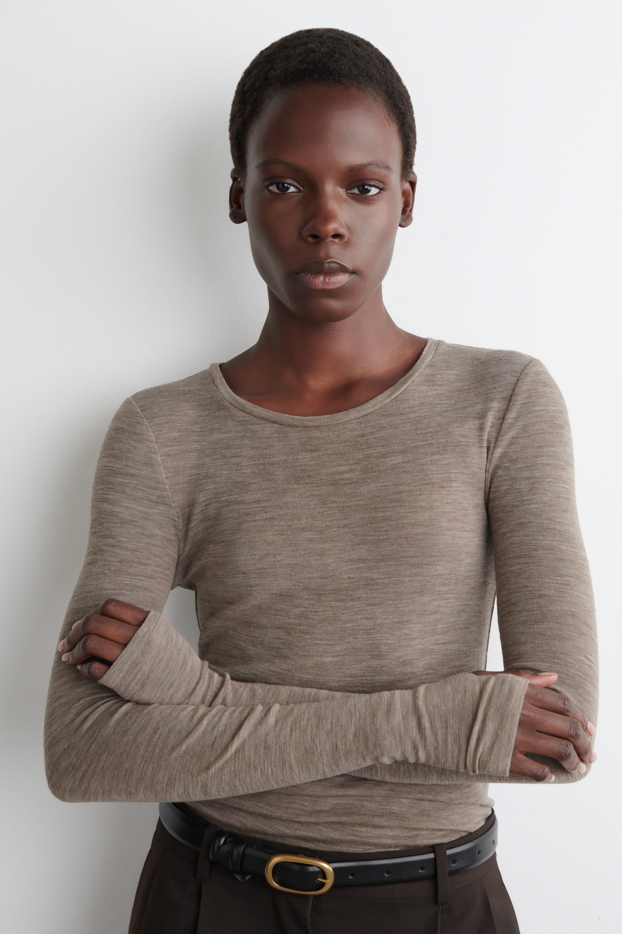 SLIM MERINO WOOL SWEATER