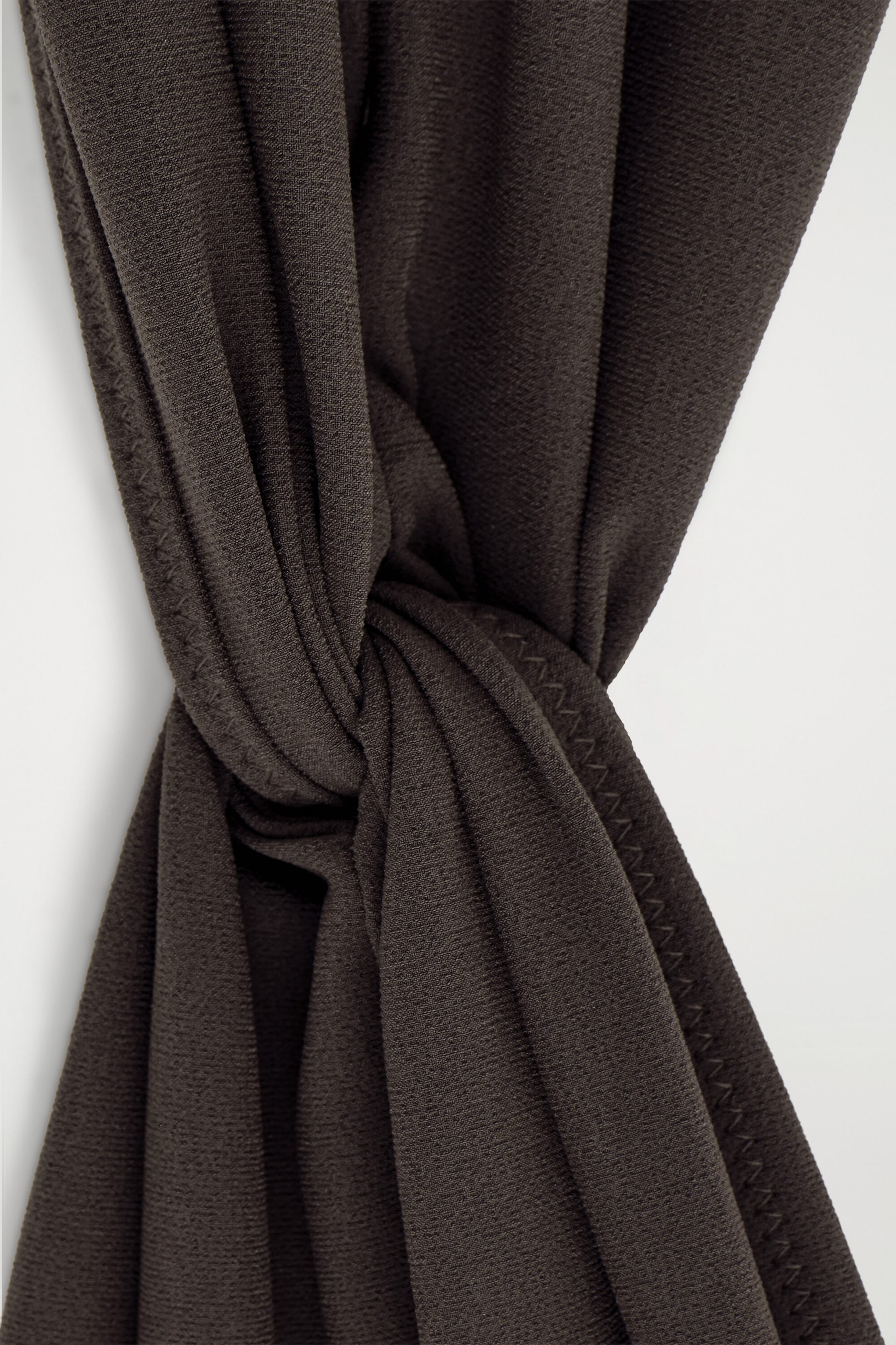 StillMedia/DescriptiveDetail