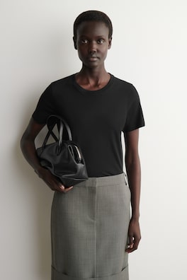 COTTON CREW-NECK T-SHIRT — BLACK 1