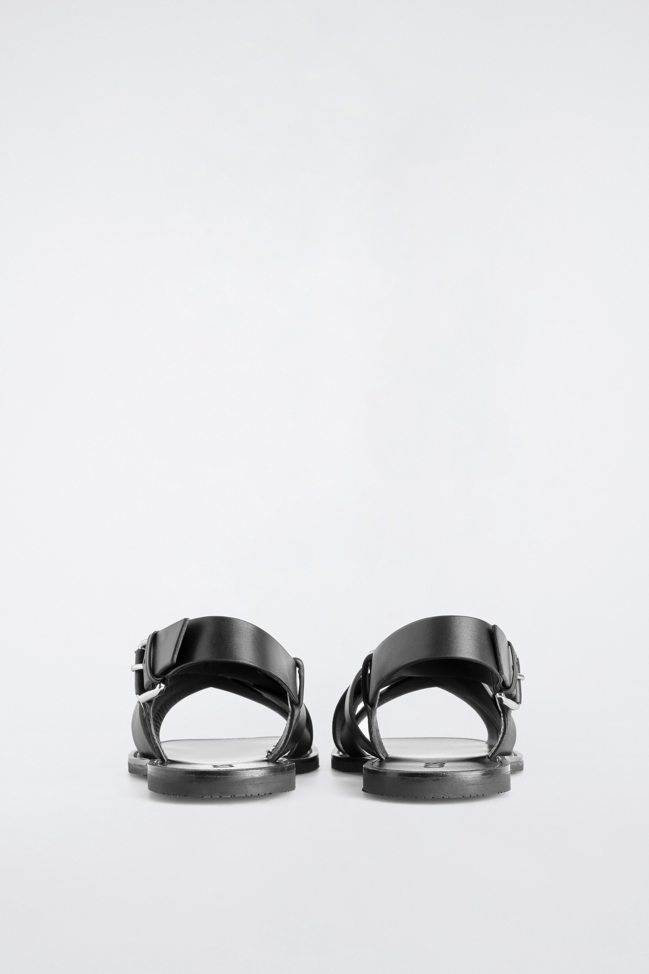 StillMedia/DescriptiveDetail