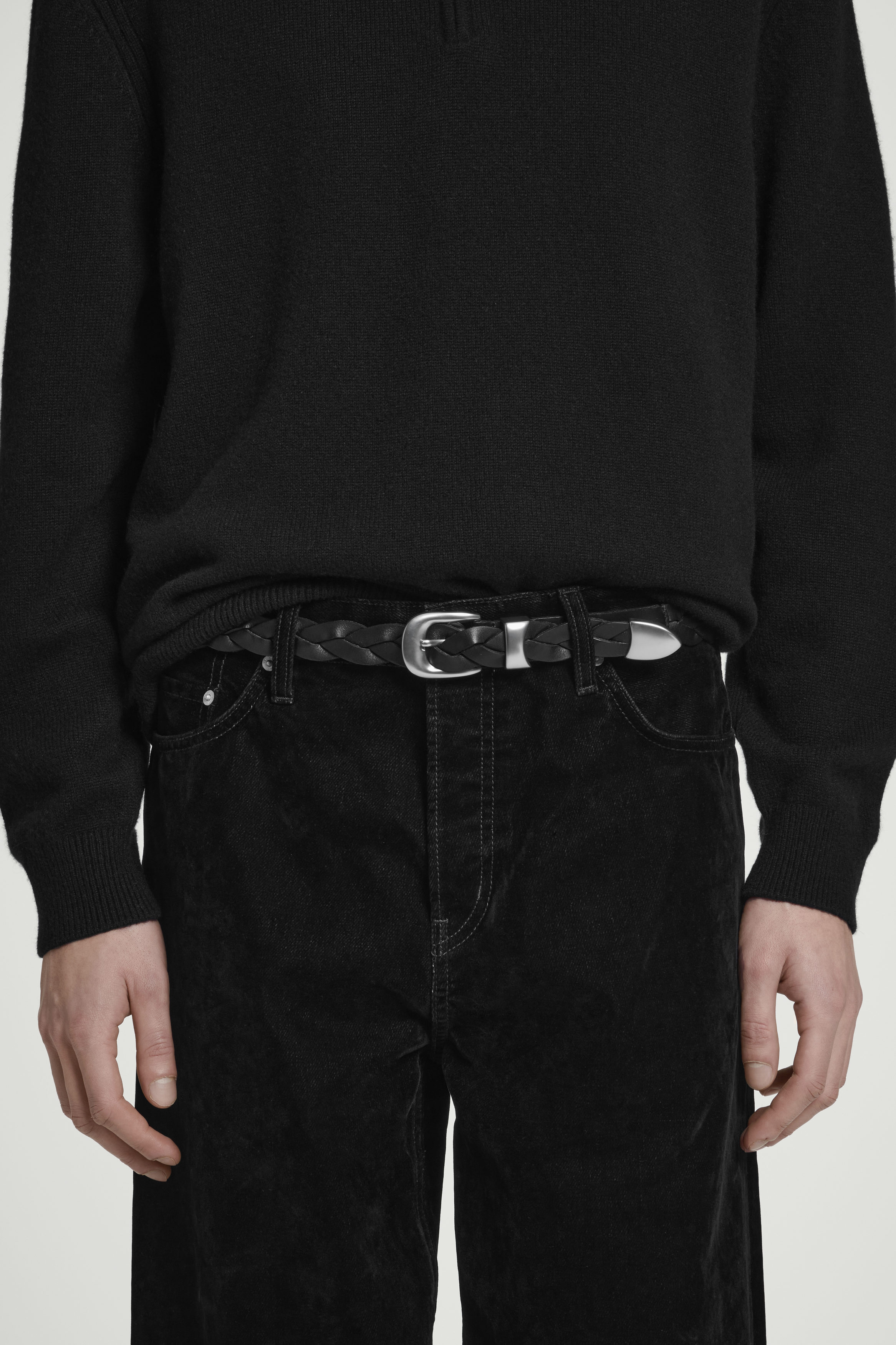 BRAIDED LEATHER BELT - BLACK | COS