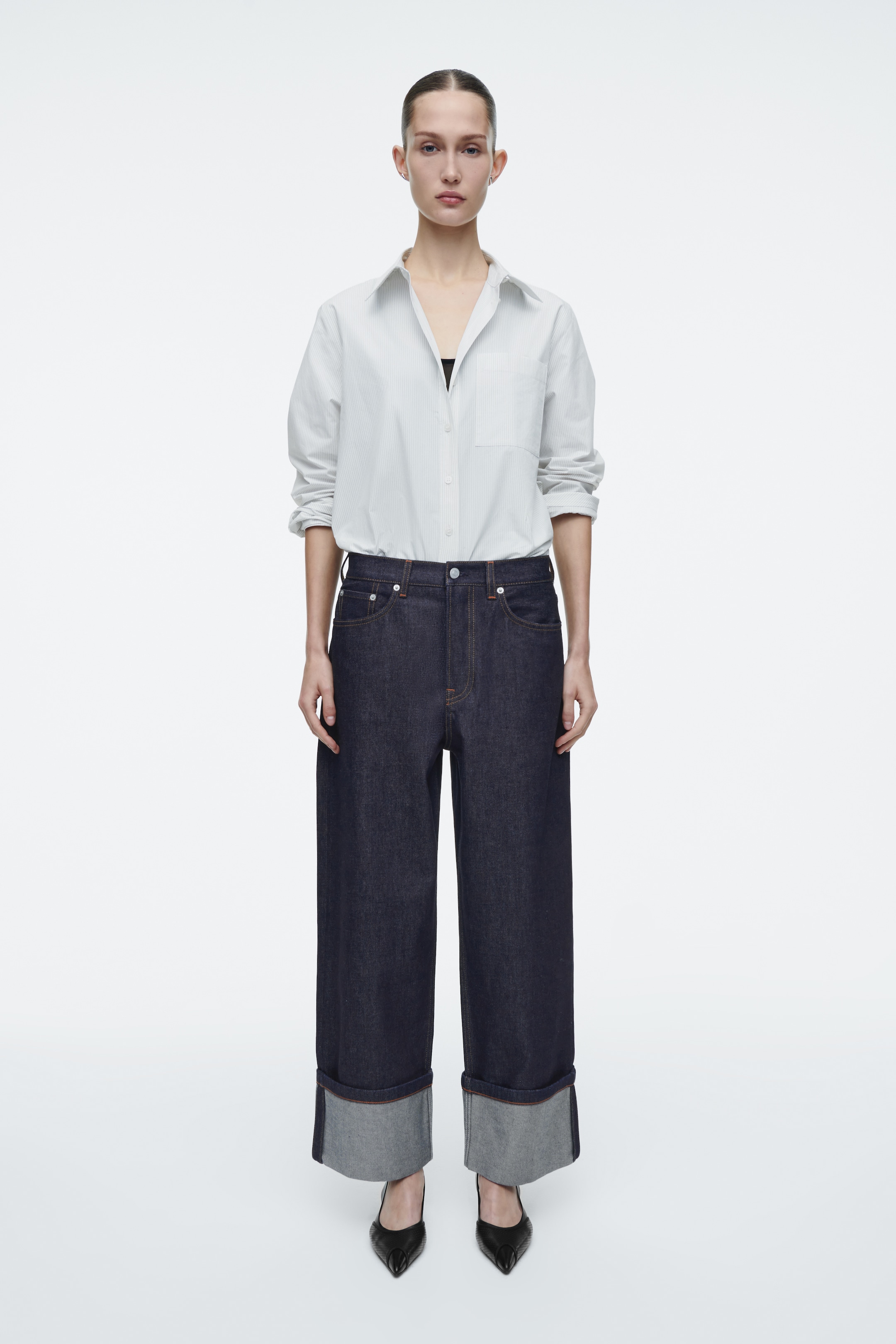 View larger image: FACADE TURN-UP STRAIGHT-LEG JEANS - RAW INDIGO - Ladies | H&M GB 1