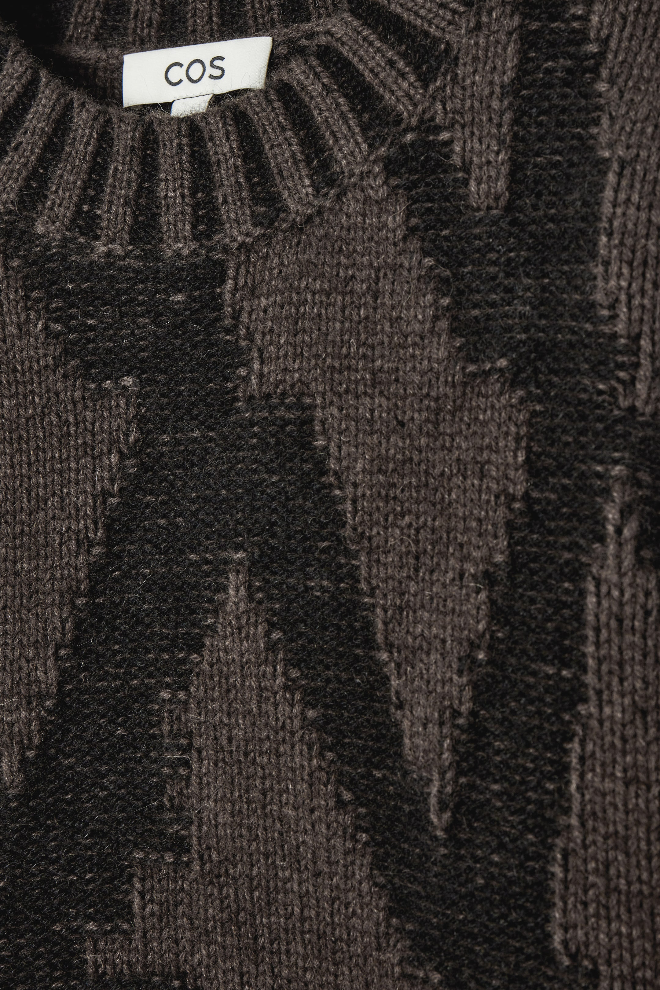 ABSTRACT WOOL-JACQUARD JUMPER