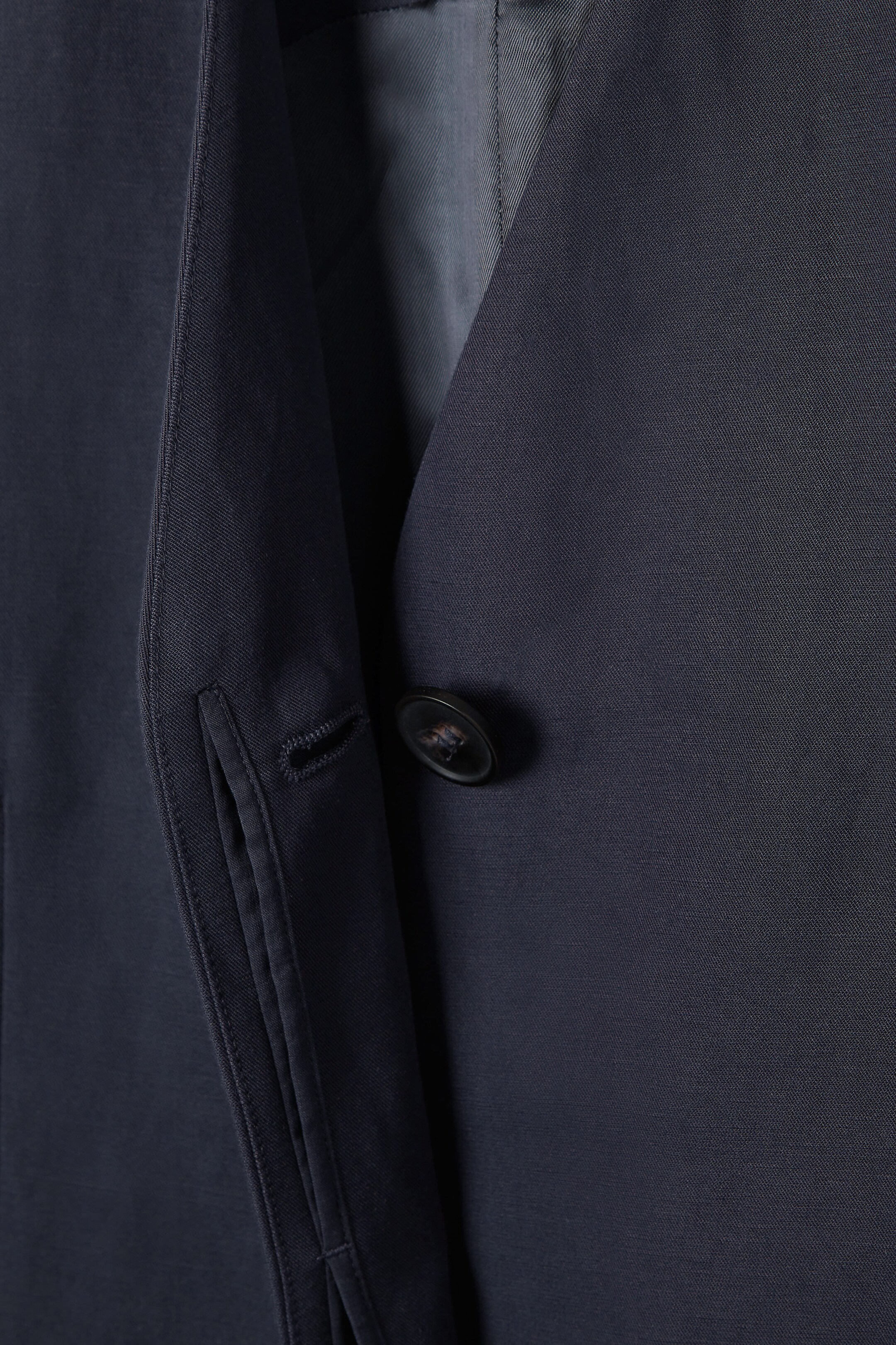 StillMedia/DescriptiveDetail