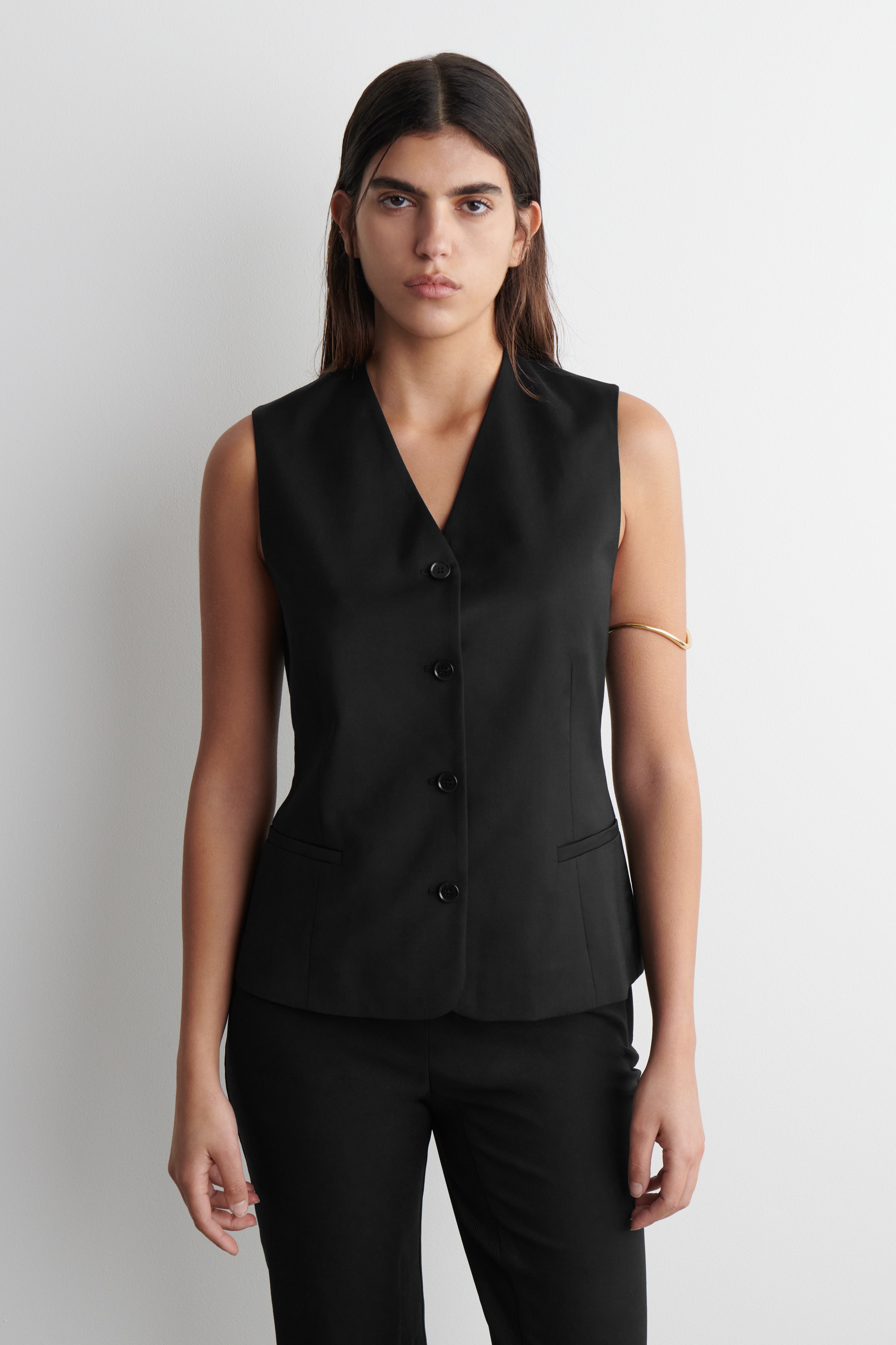 TAILORED WOOL WAISTCOAT - BLACK