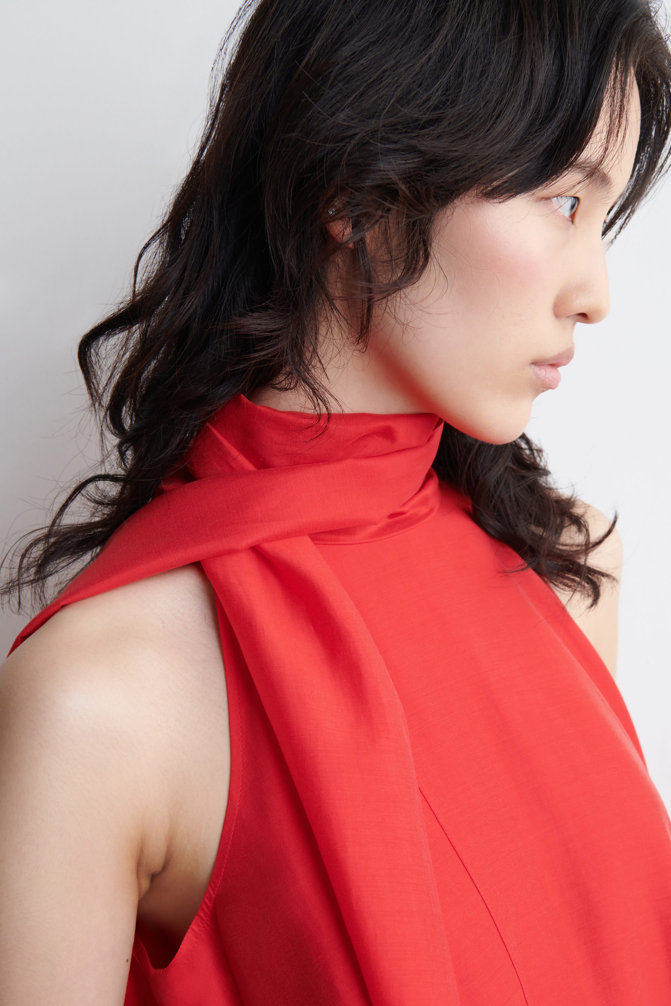 ROBE COURTE À ENCOLURE LICOU FLUIDE