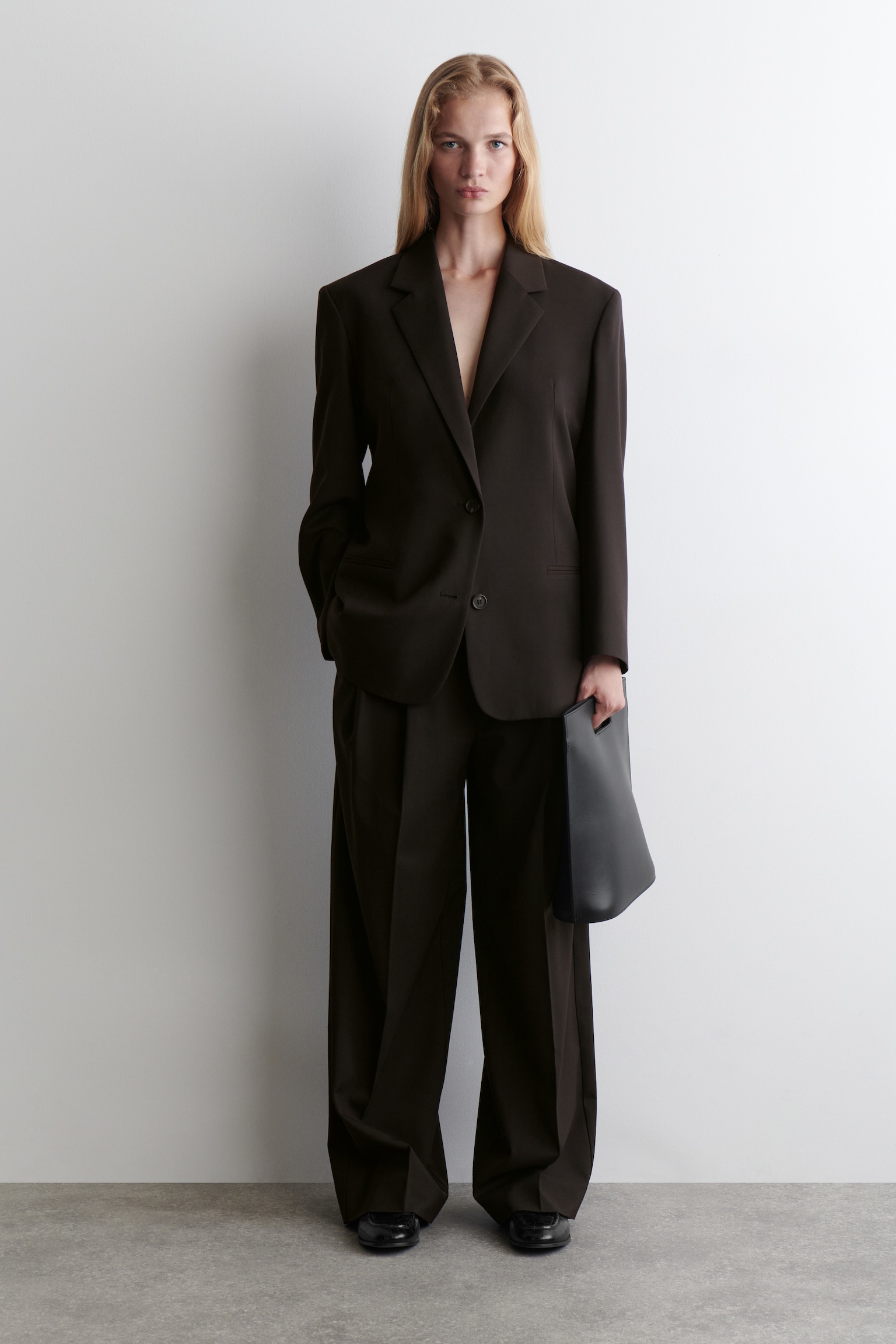 PANTALON LARGE EN SERGÉ DÉCONTRACTÉ - BRUN FONCÉ/NOIR/BLEU/ROSE