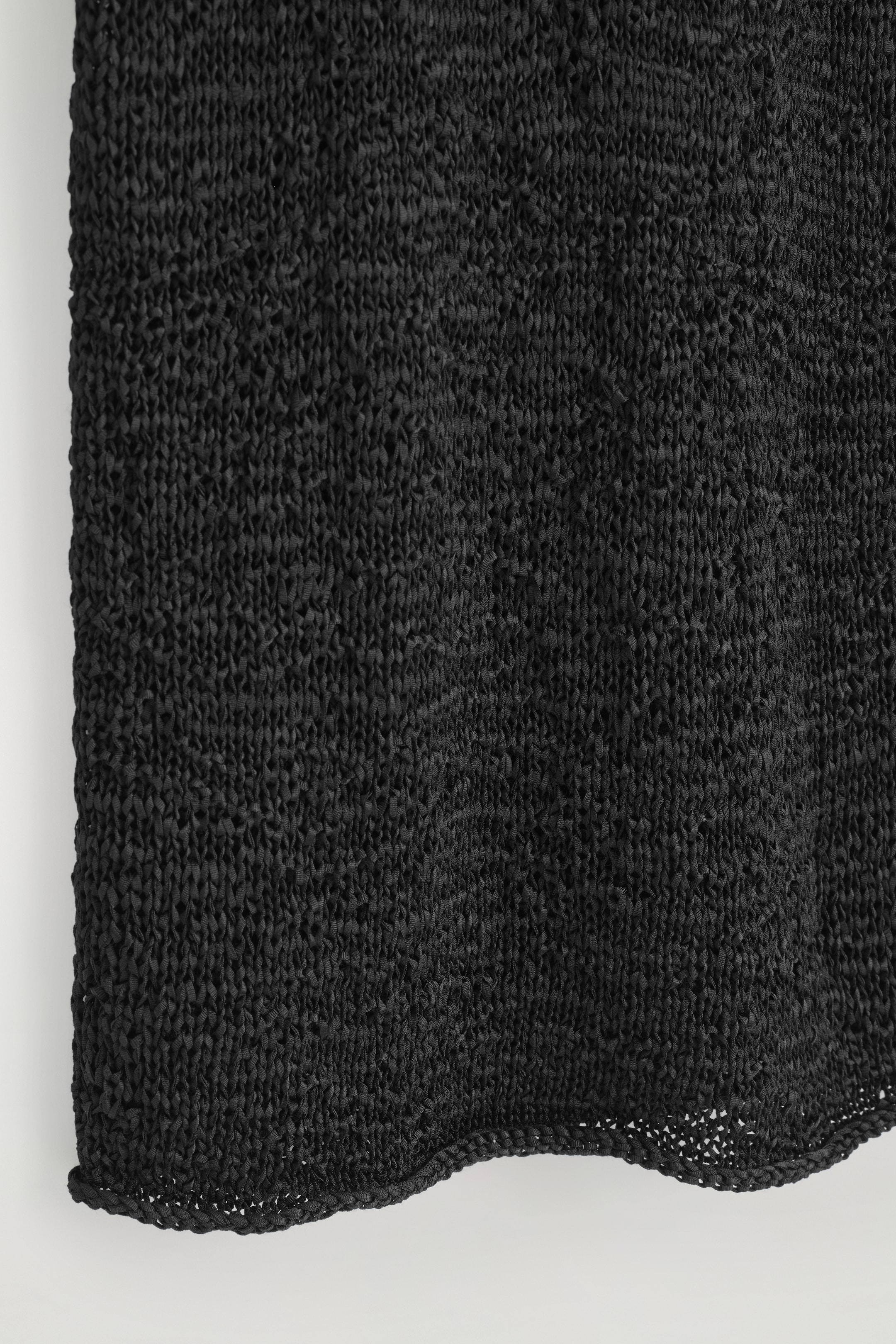 Agrandir l'image: JUPE MIDI TEXTURÉE EN MAILLE AJOURÉE - NOIR - FEMME | H&M CH 6