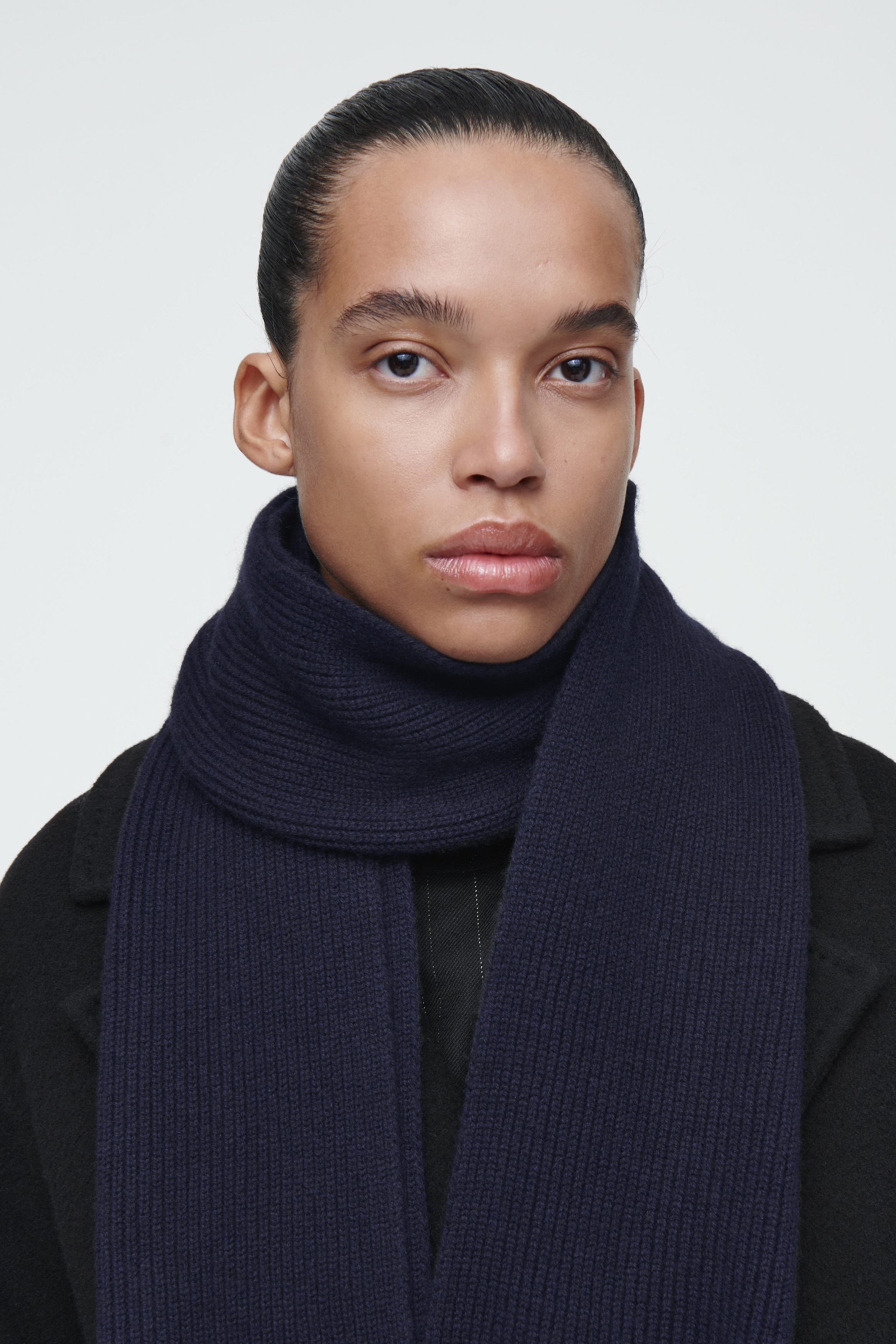 RIBBED WOOL AND CASHMERE SCARF