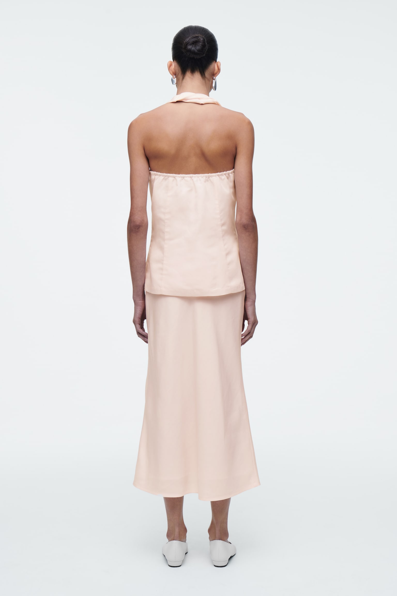 TOP DE CUELLO HALTER EN MEZCLA DE LINO - ROSA CLARO/NEGRO - 4