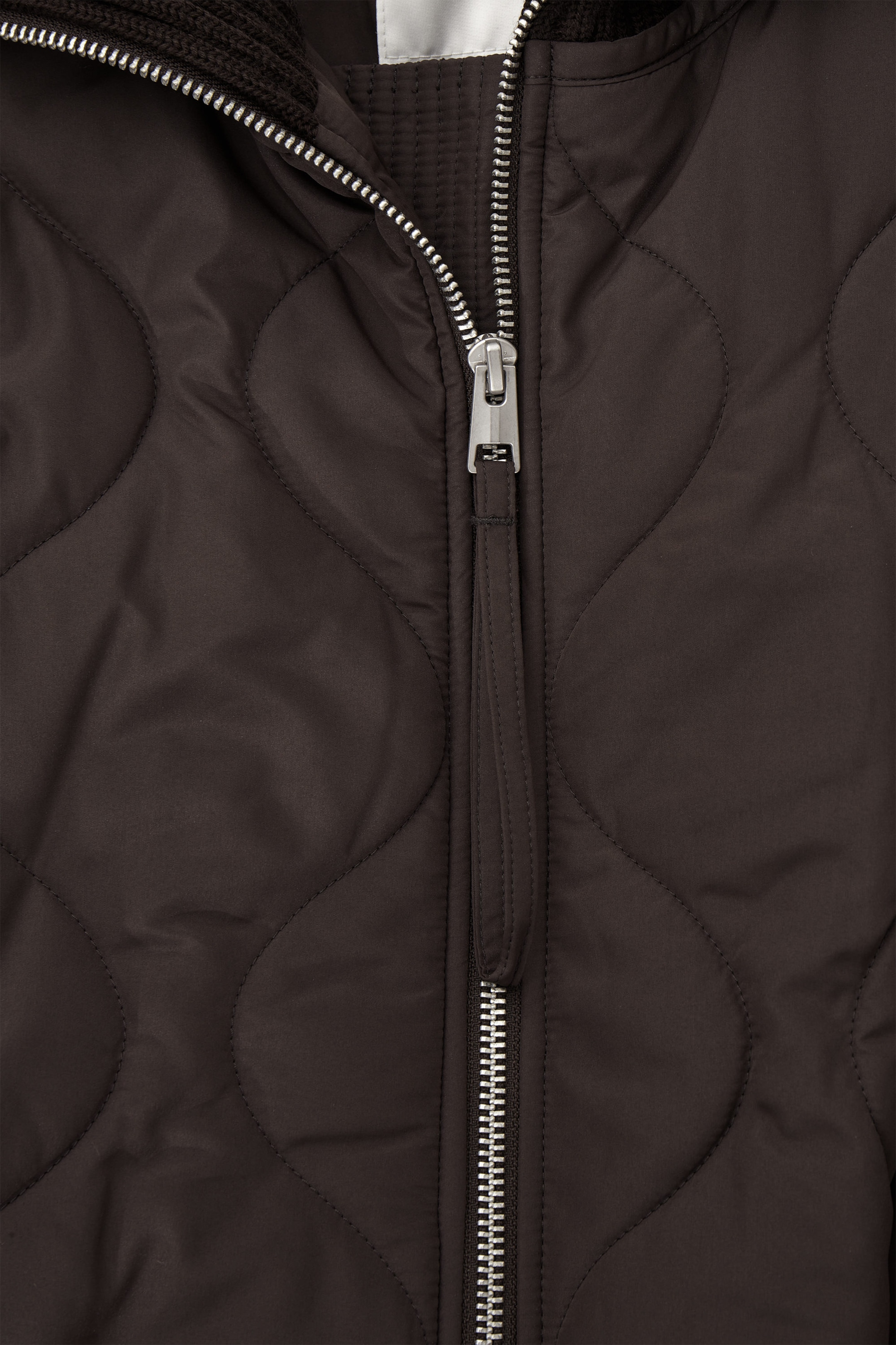 StillMedia/DescriptiveDetail