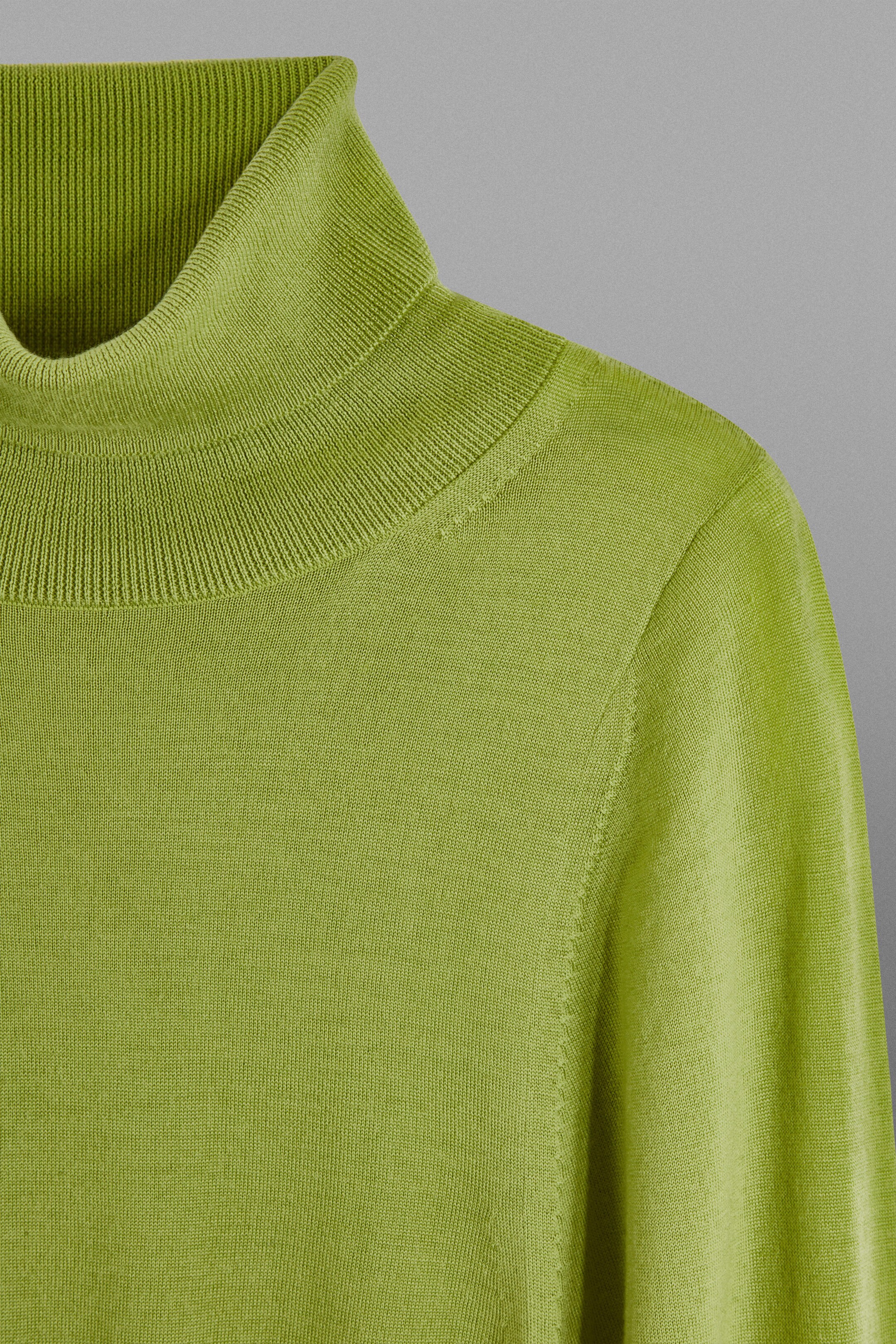 StillMedia/DescriptiveDetail