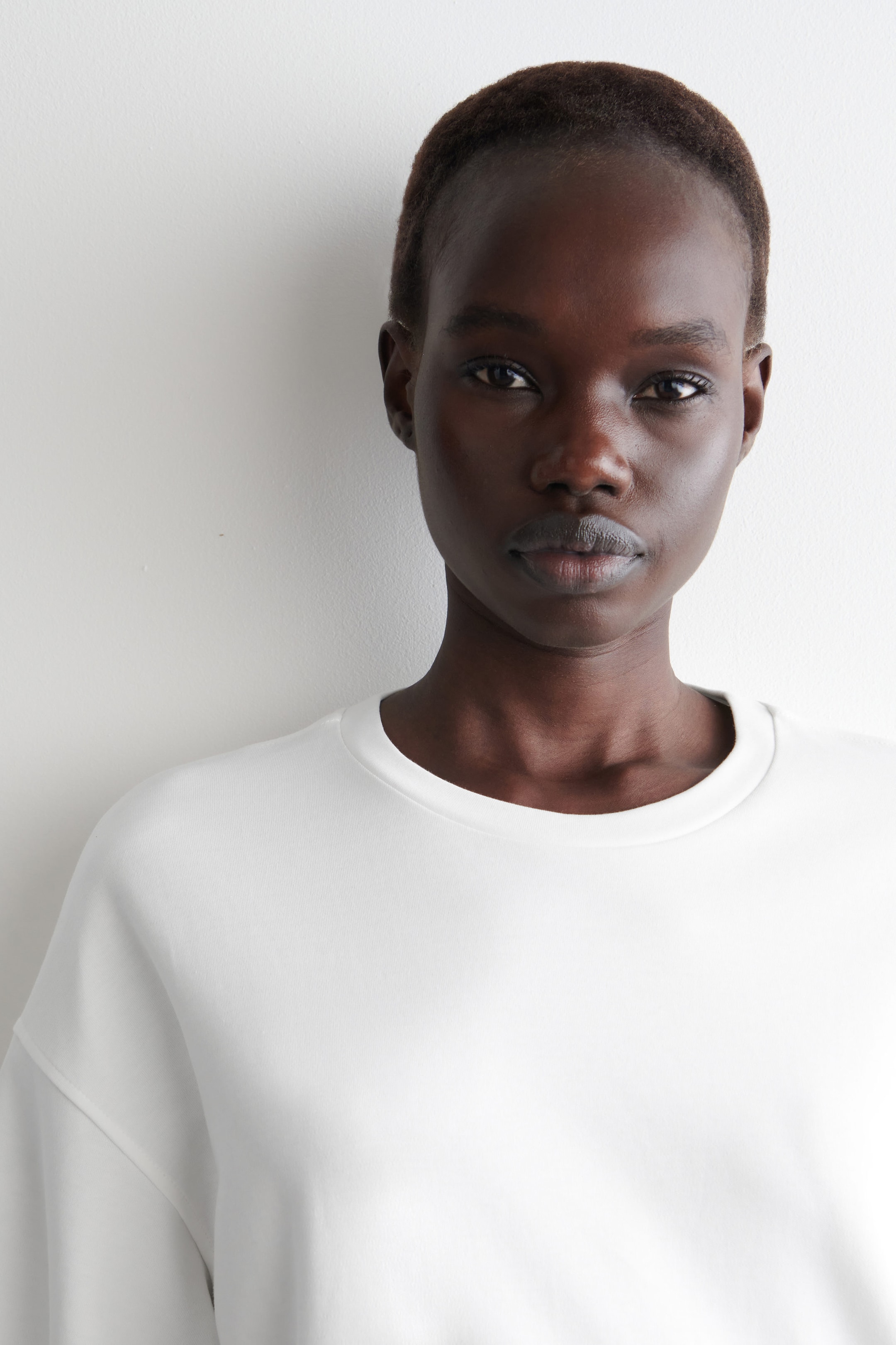 OVERSIZED BOXY T-SHIRT