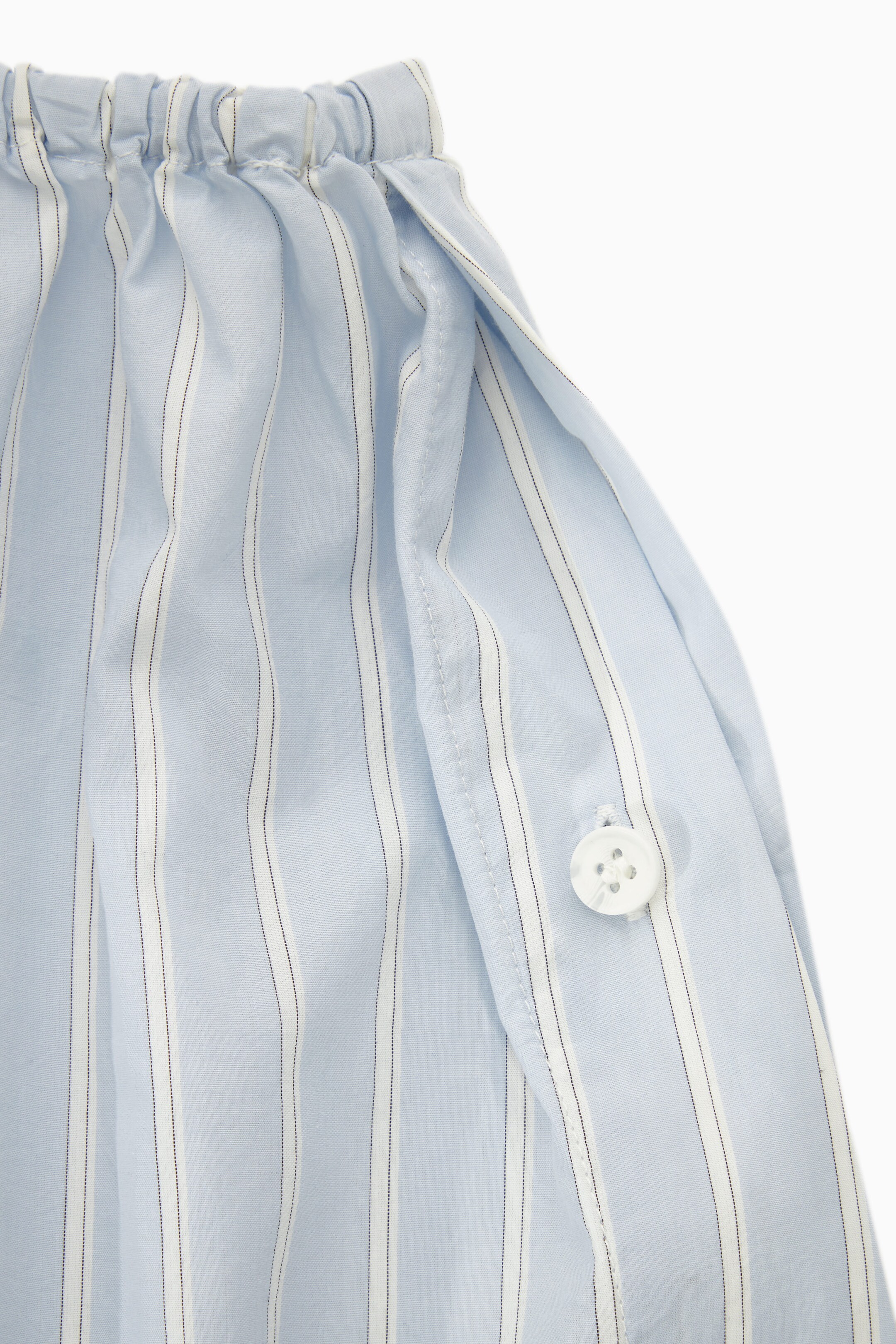 StillMedia/DescriptiveDetail