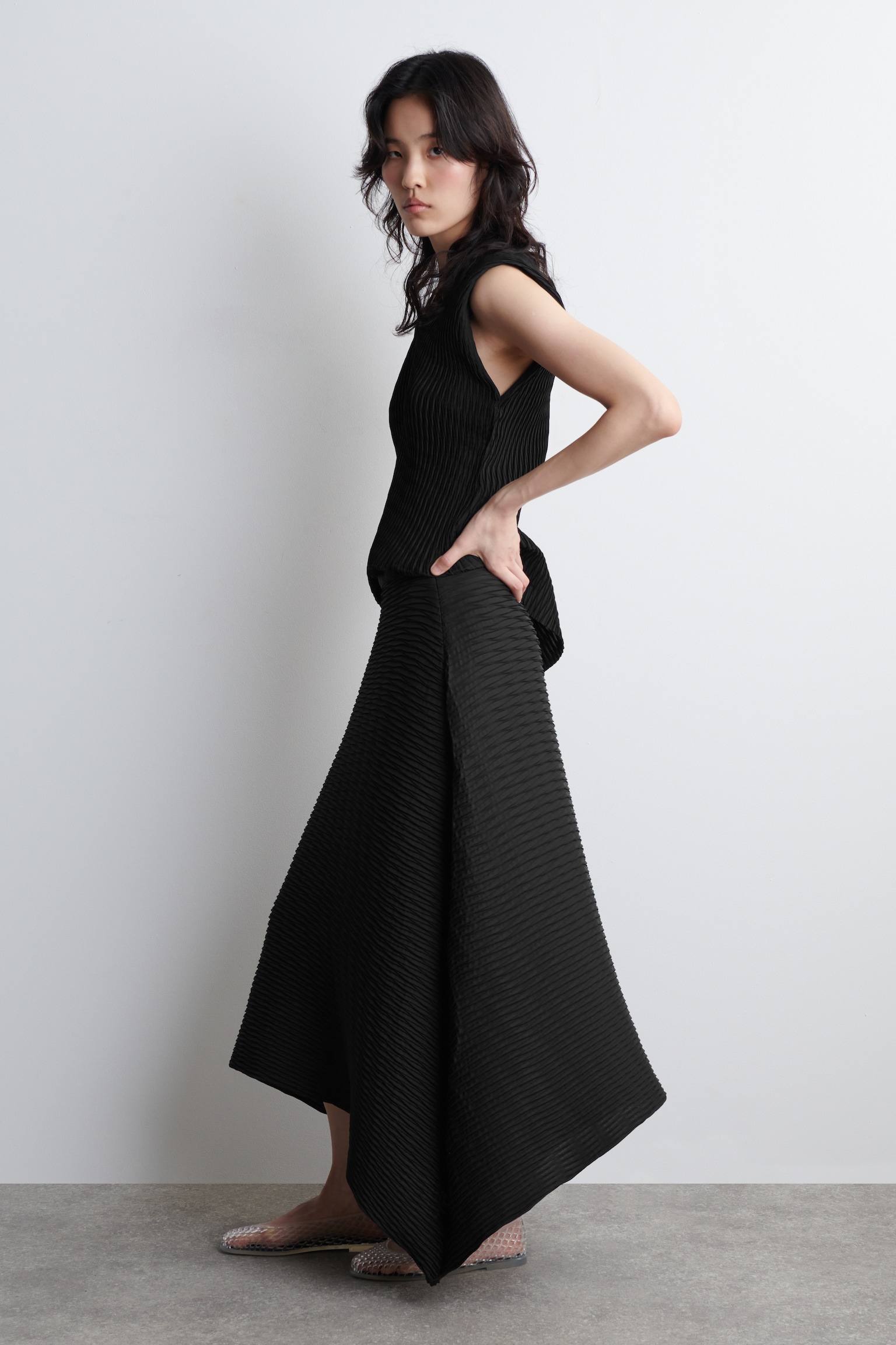 FALDA MIDI PLISADA VOLUMINOSA - NEGRO - 5