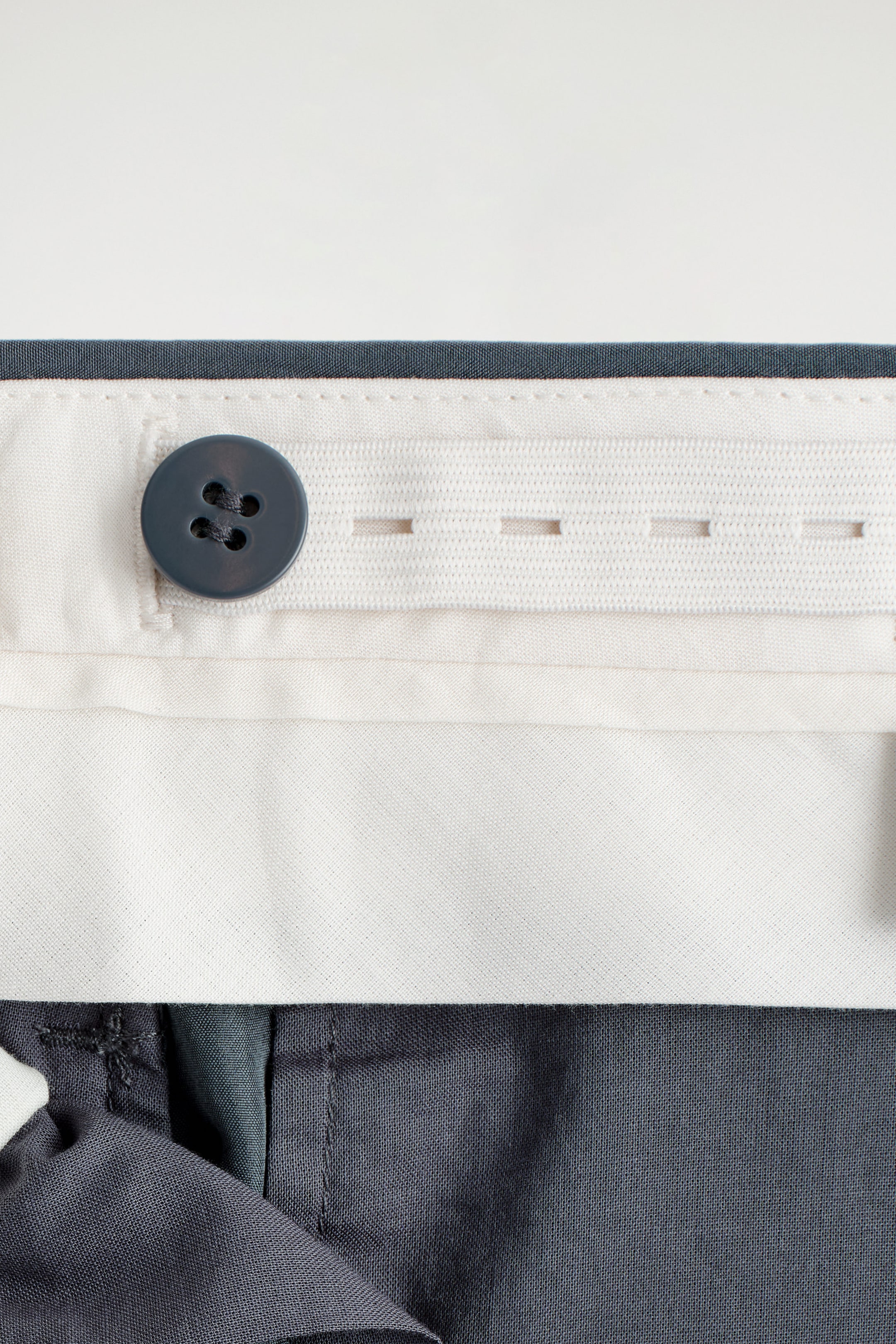 StillMedia/DescriptiveDetail