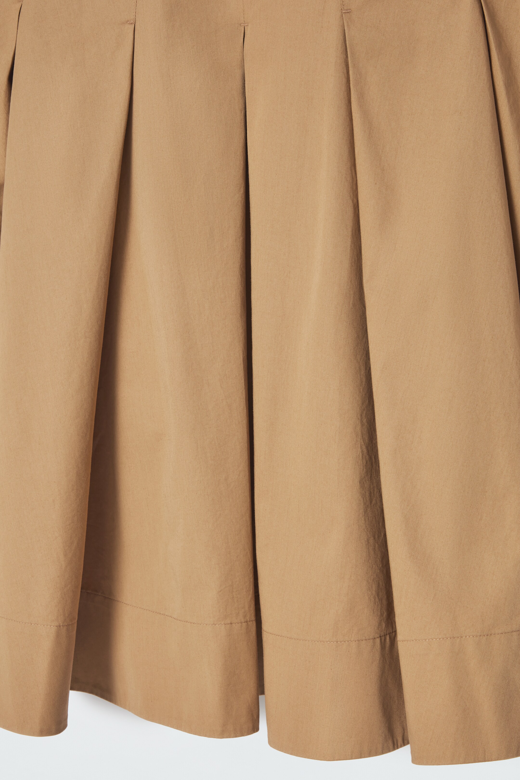 Grösseres Bild ansehen: MINIKLEID AUS BAUMWOLLE MIT FALTEN - BEIGE - DAMEN | H&M CH 2