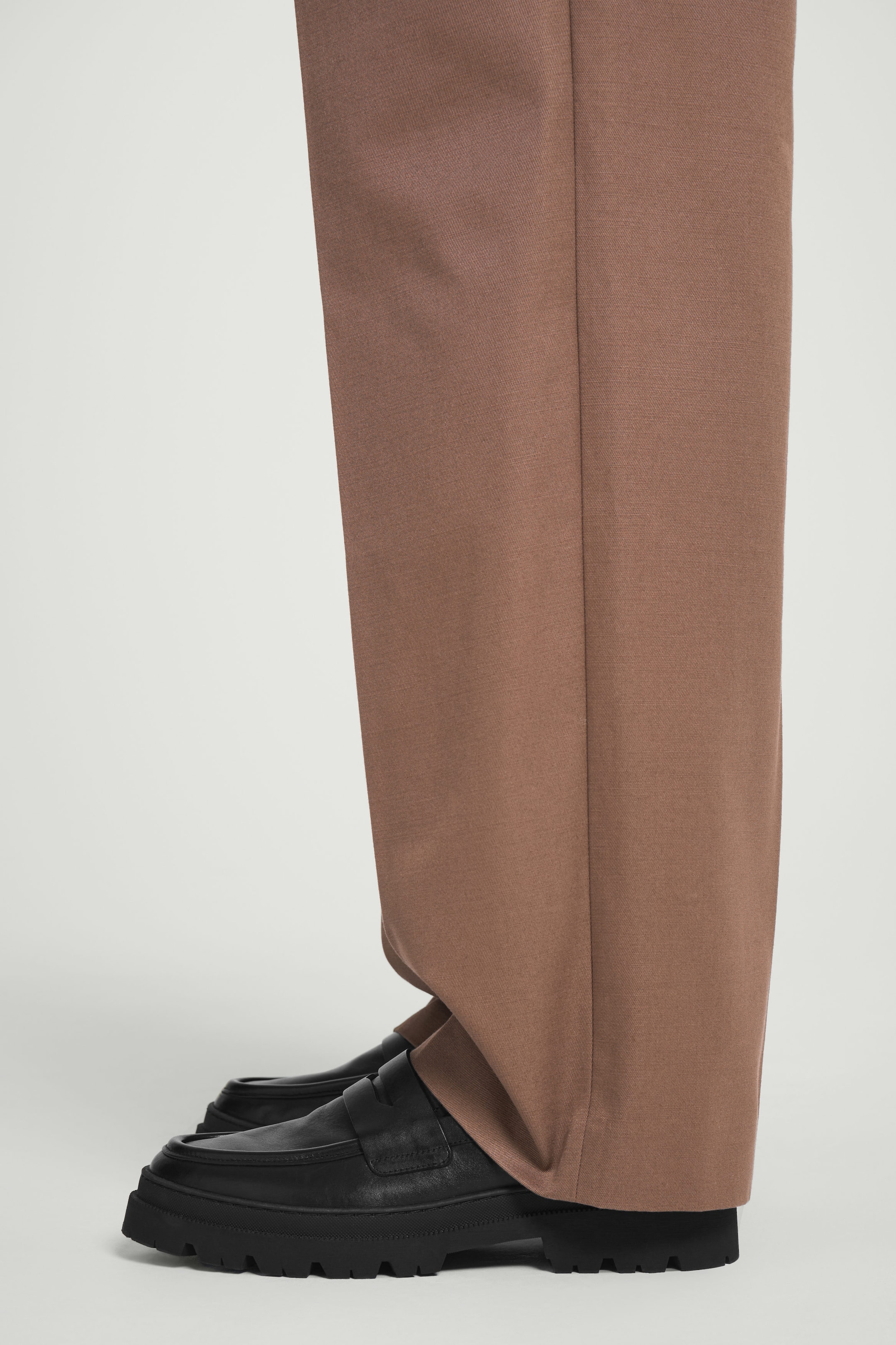 CHUNKY LEATHER LOAFERS