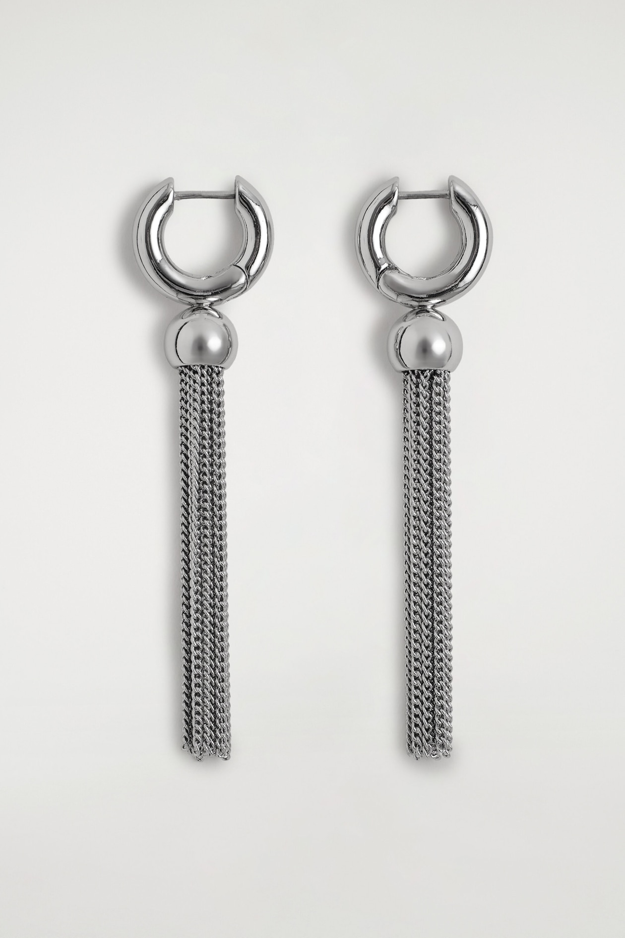 TASSELLED EARRINGS — SILVER