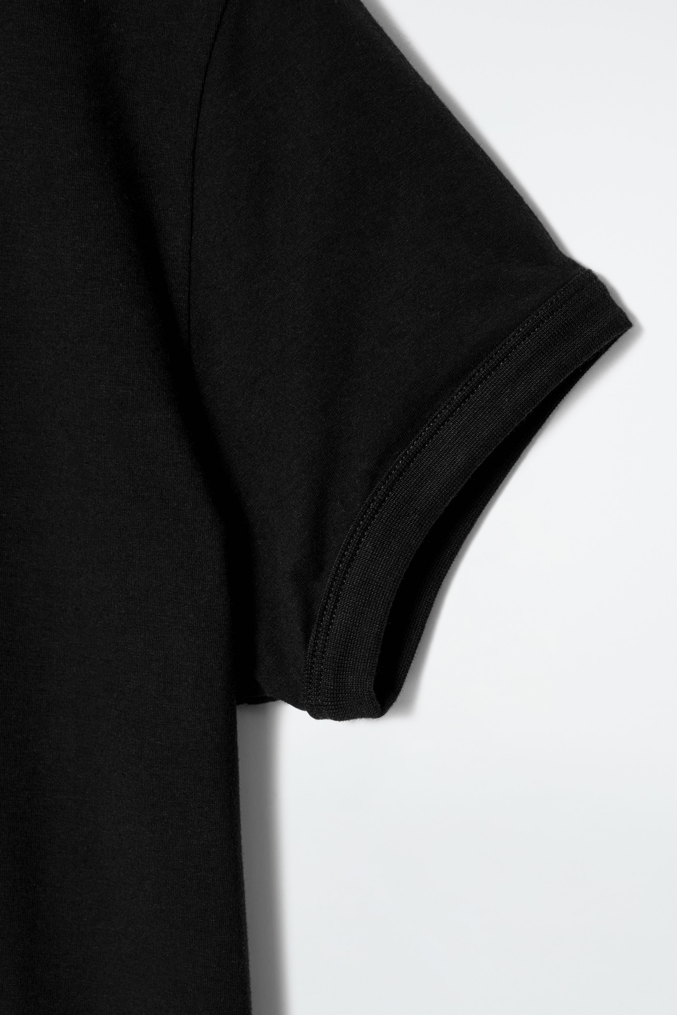 StillMedia/DescriptiveDetail