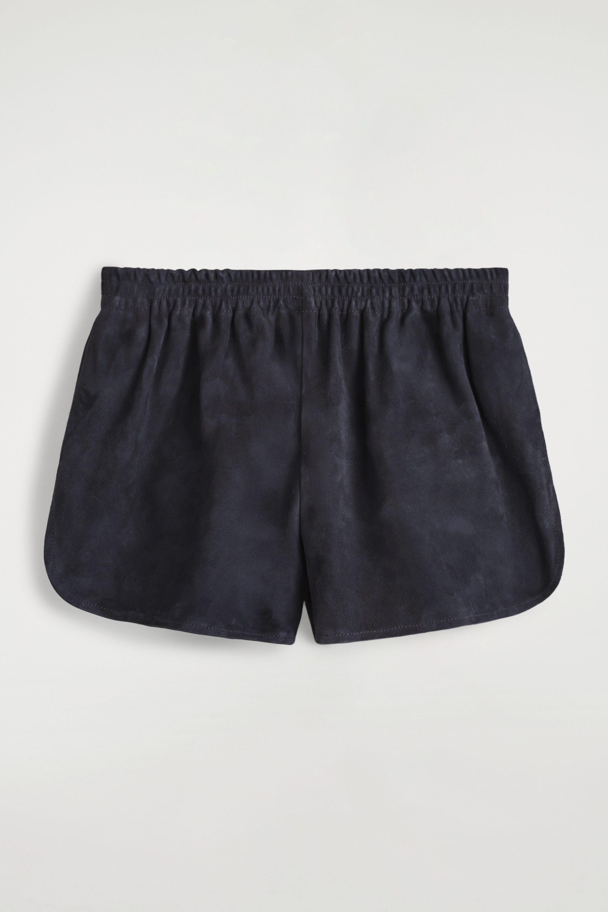 SUEDE ELASTICIZED SHORTS - ANTHRACITE | COS