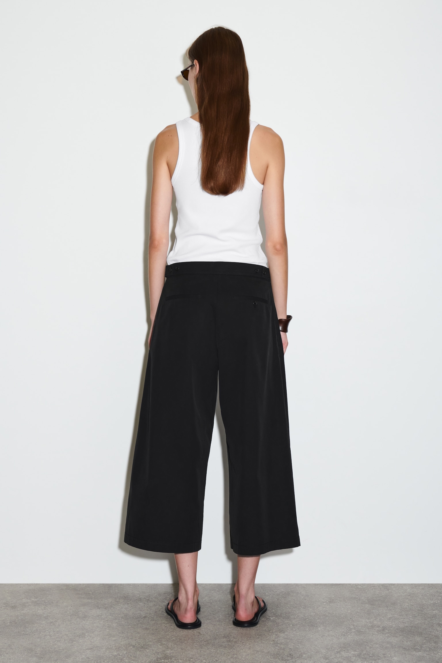 CROPPED COTTON WIDE-LEG TROUSERS - BLACK/LIGHT BEIGE - 6