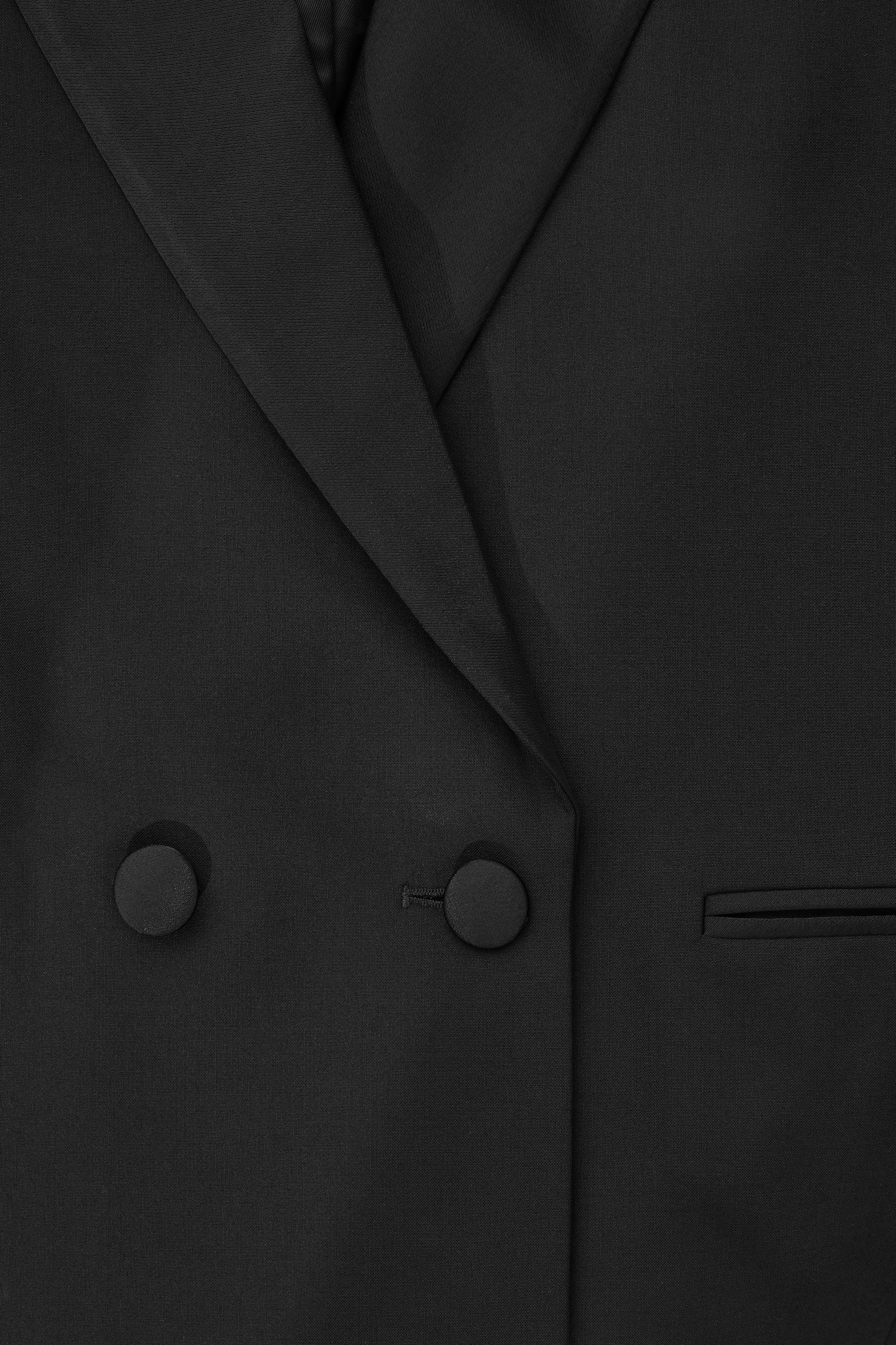 POWER-SHOULDER WOOL TUXEDO BLAZER