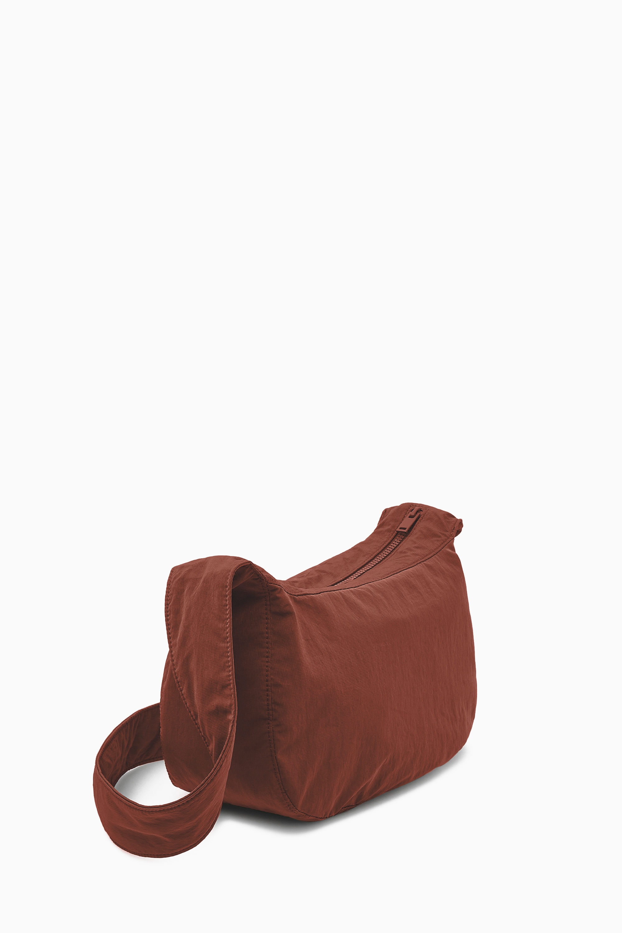 【COS】◆CROSSBODY SADDLE BAG - DARK BROWN◆1219190018◆ CROSSBODY SADDLE BAG - NYLON