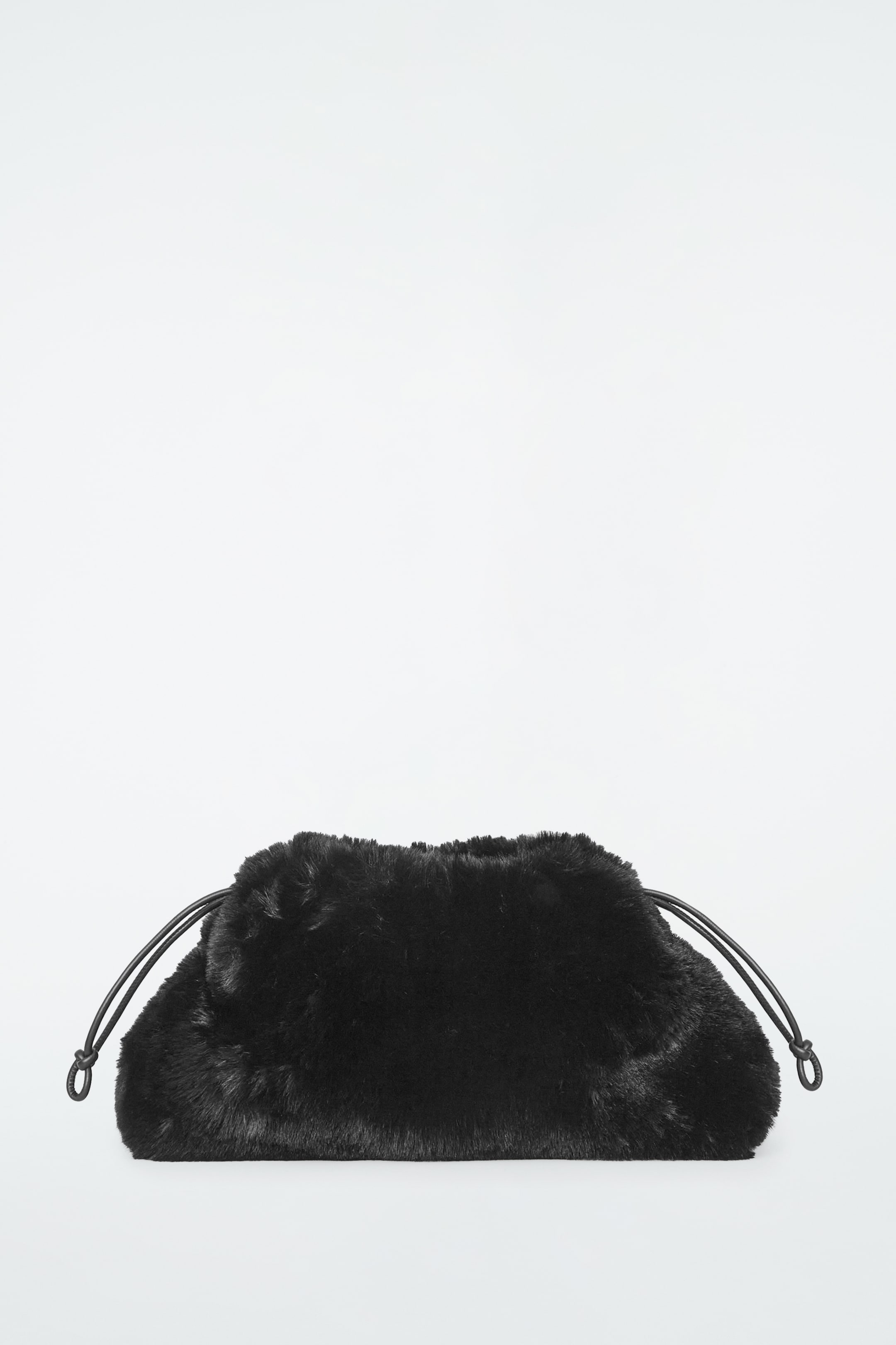 Ingrandisci l'immagine: CAVATELLI CLUTCH BAG - FAUX FUR - BLACK - DONNA | H&M CH 1
