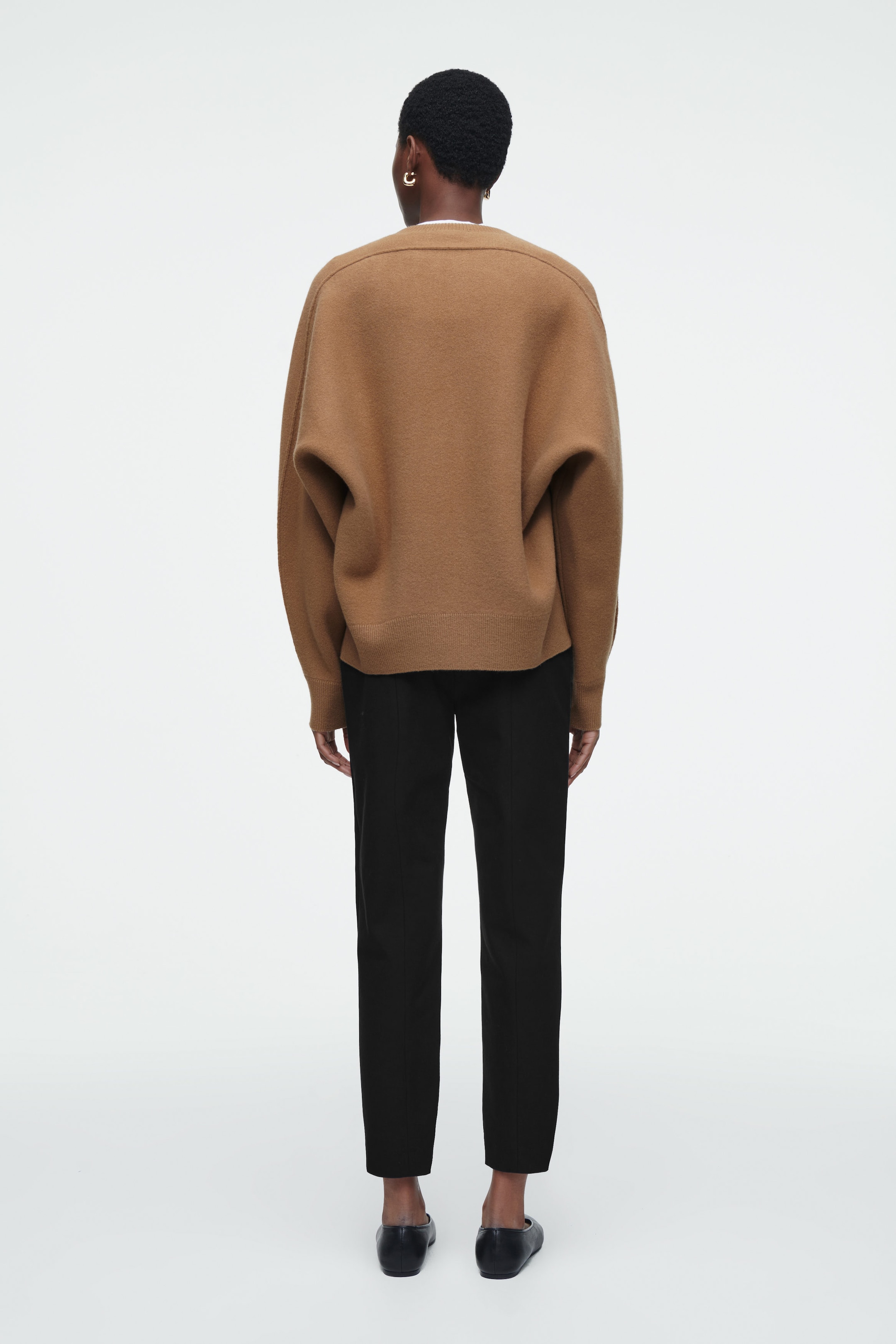 SLIM-LEG CROPPED PANTS
