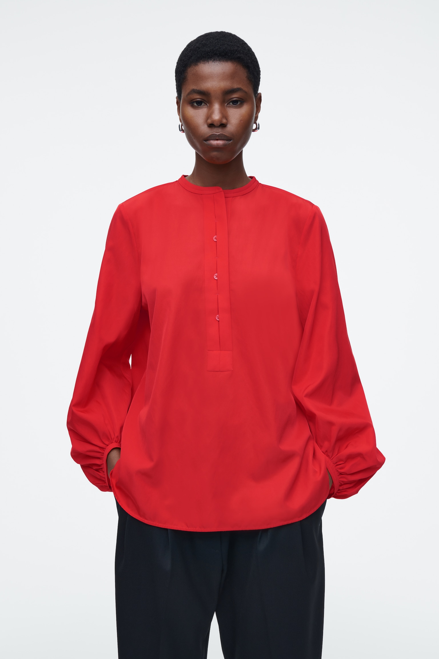 BALLOON-SLEEVE SILK BLOUSE - RED
