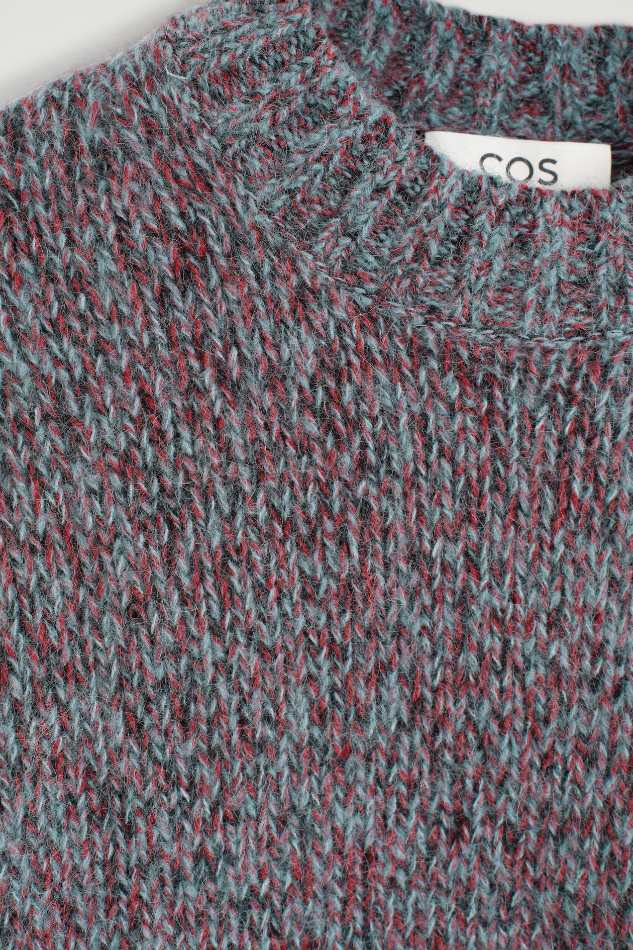 TRI-TONE WOOL-MOHAIR SWEATER — BLUE / RED / BLACK