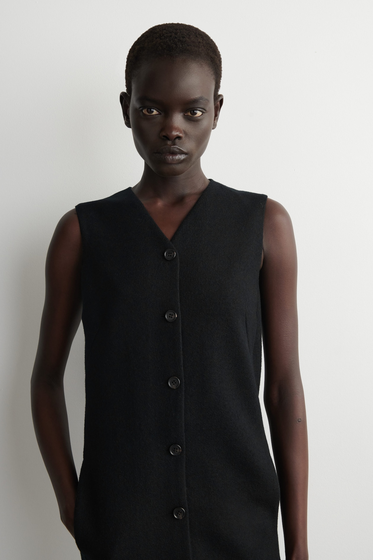 MERINO WOOL BUTTONED SHIFT MINI DRESS — BLACK