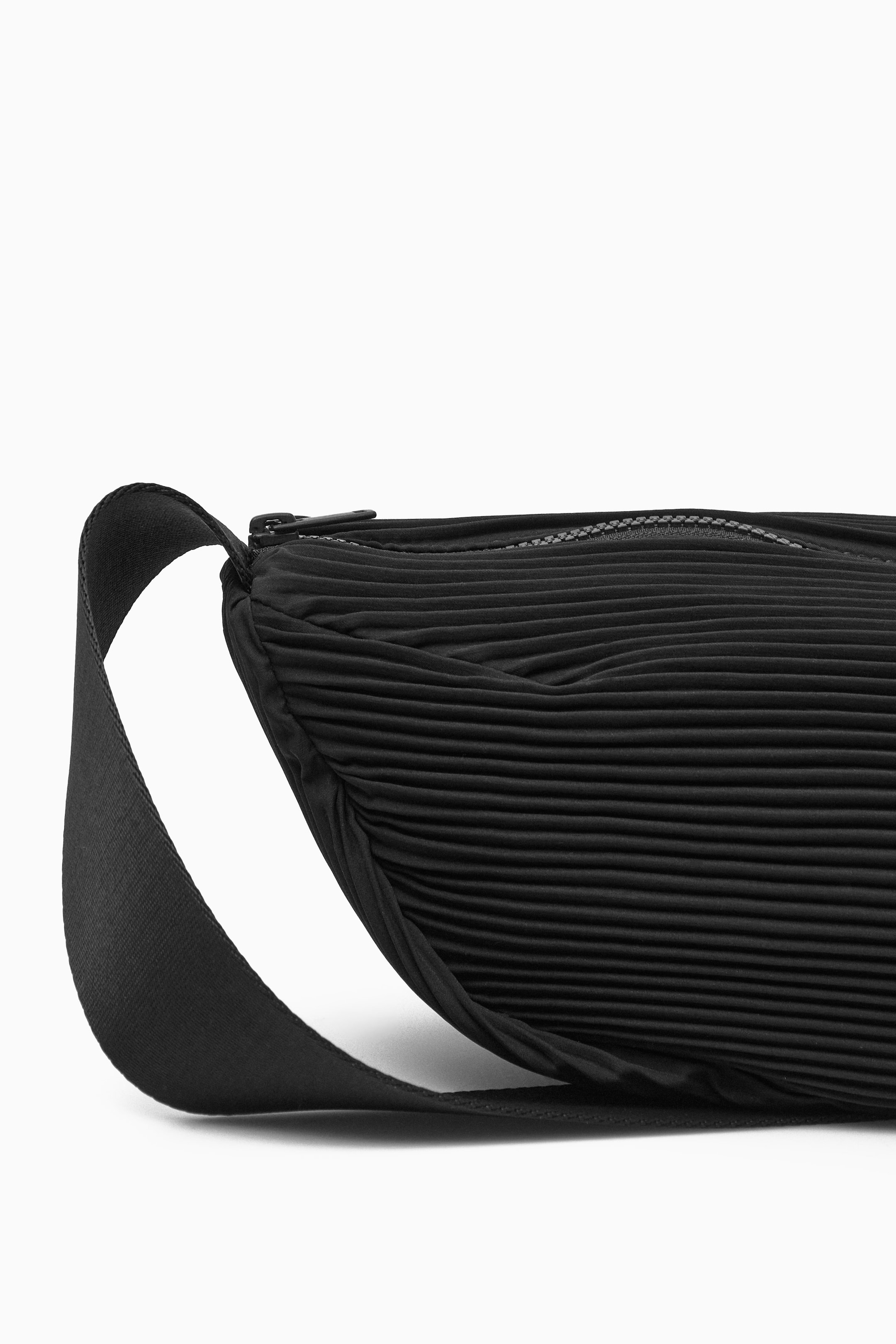 StillMedia/DescriptiveDetail