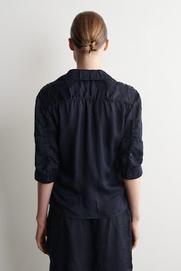 GATHERED CRINKLED SHIRT — NAVY 4