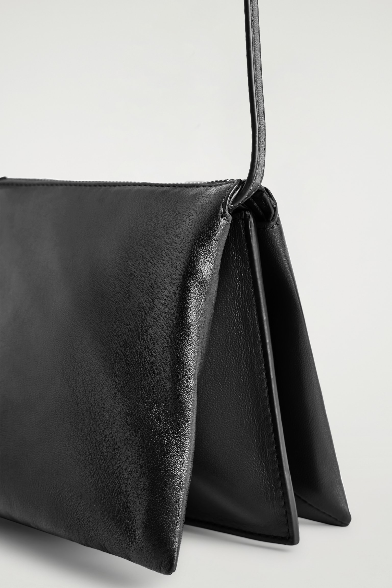 SAC BANDOULIÈRE TROVE - CUIR - NOIR - 3